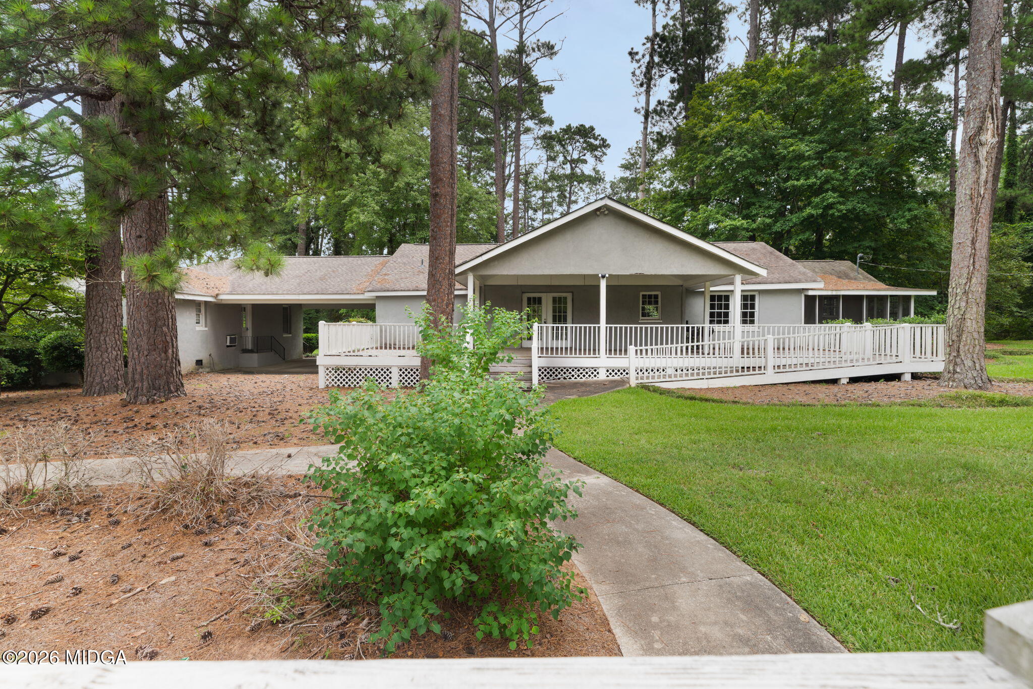 102 Old Macon Road