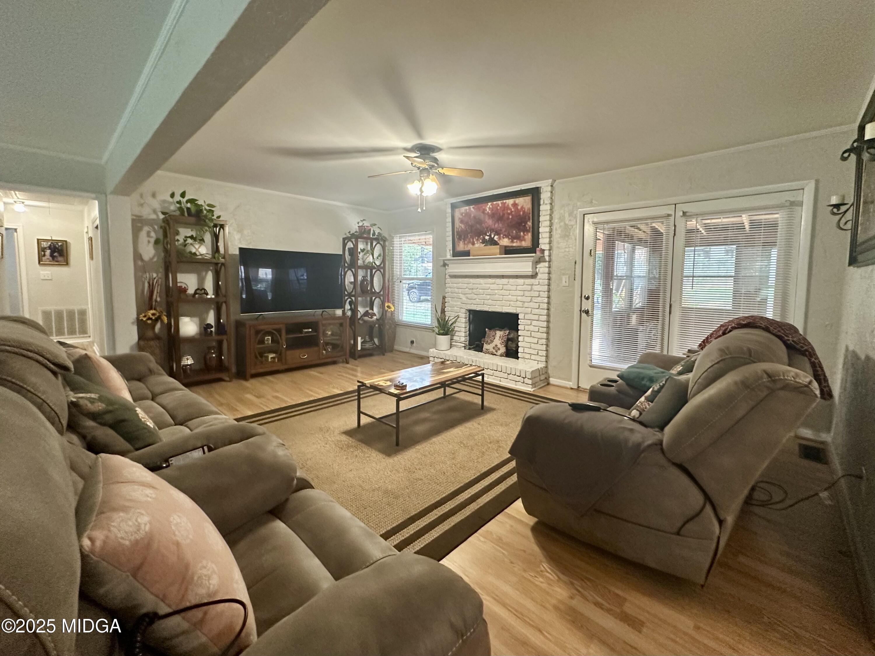 127 N Amanda Place