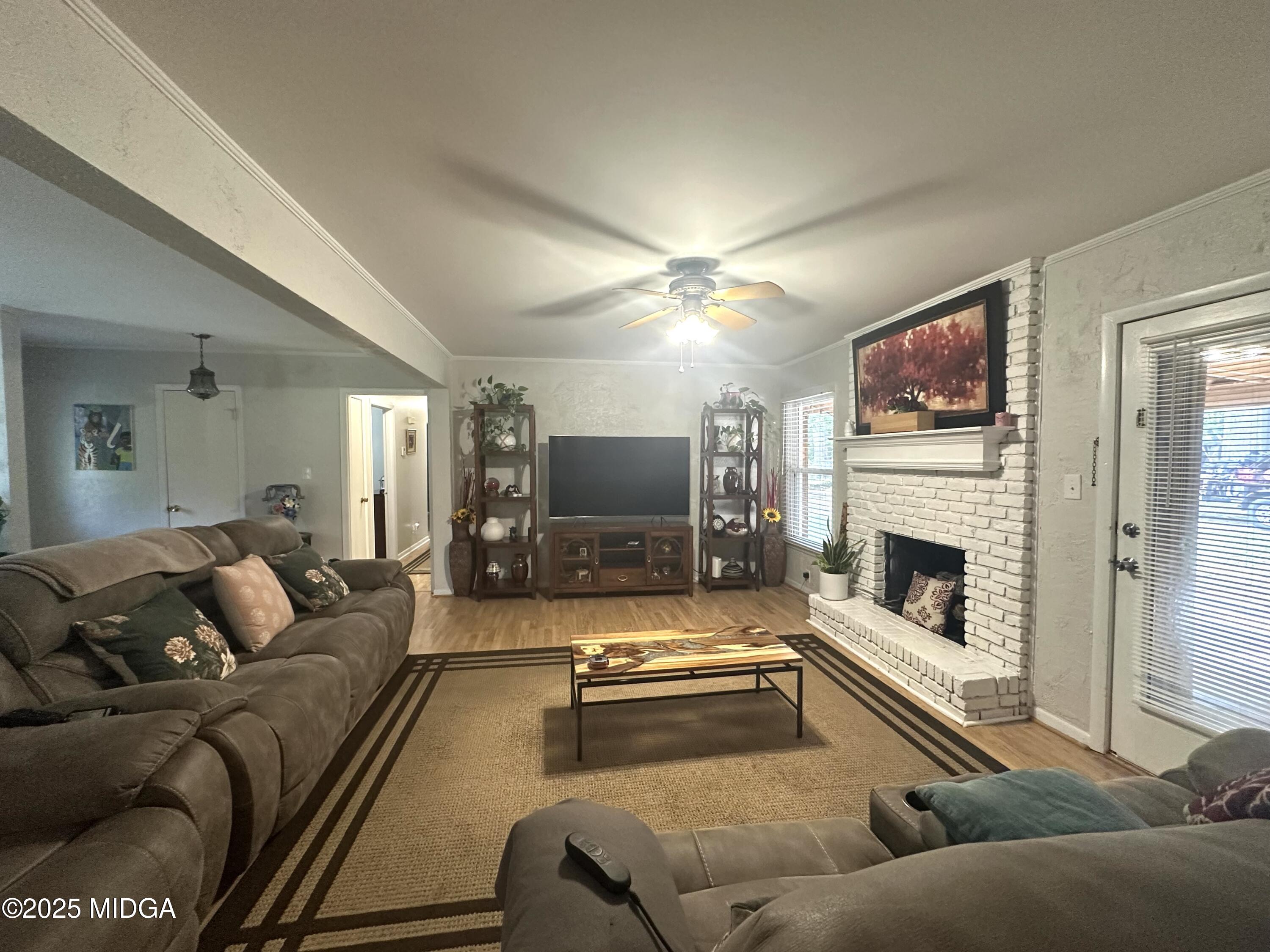 127 N Amanda Place