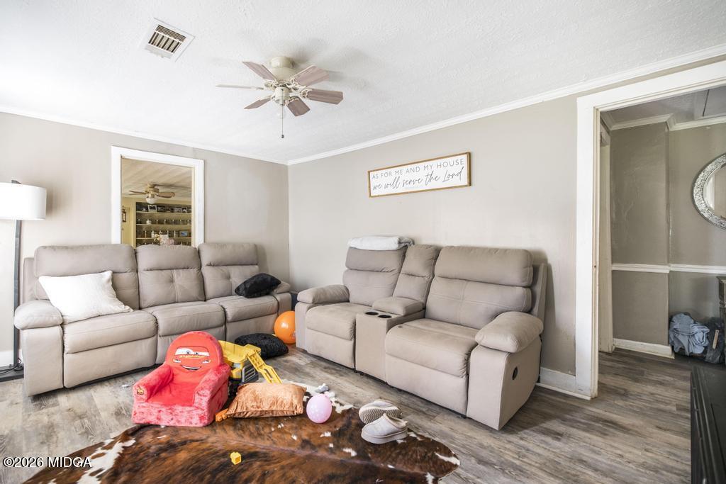 8494 Lower Thomaston Road