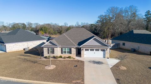 503 Hunts Landing Drive Kathleen GA 31047