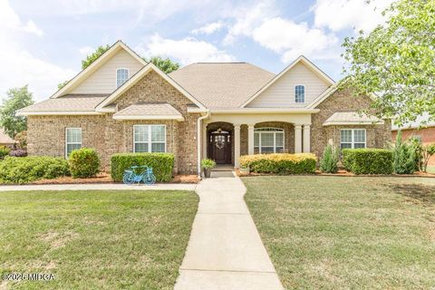 220 Norfolk Circle Warner Robins GA 31088