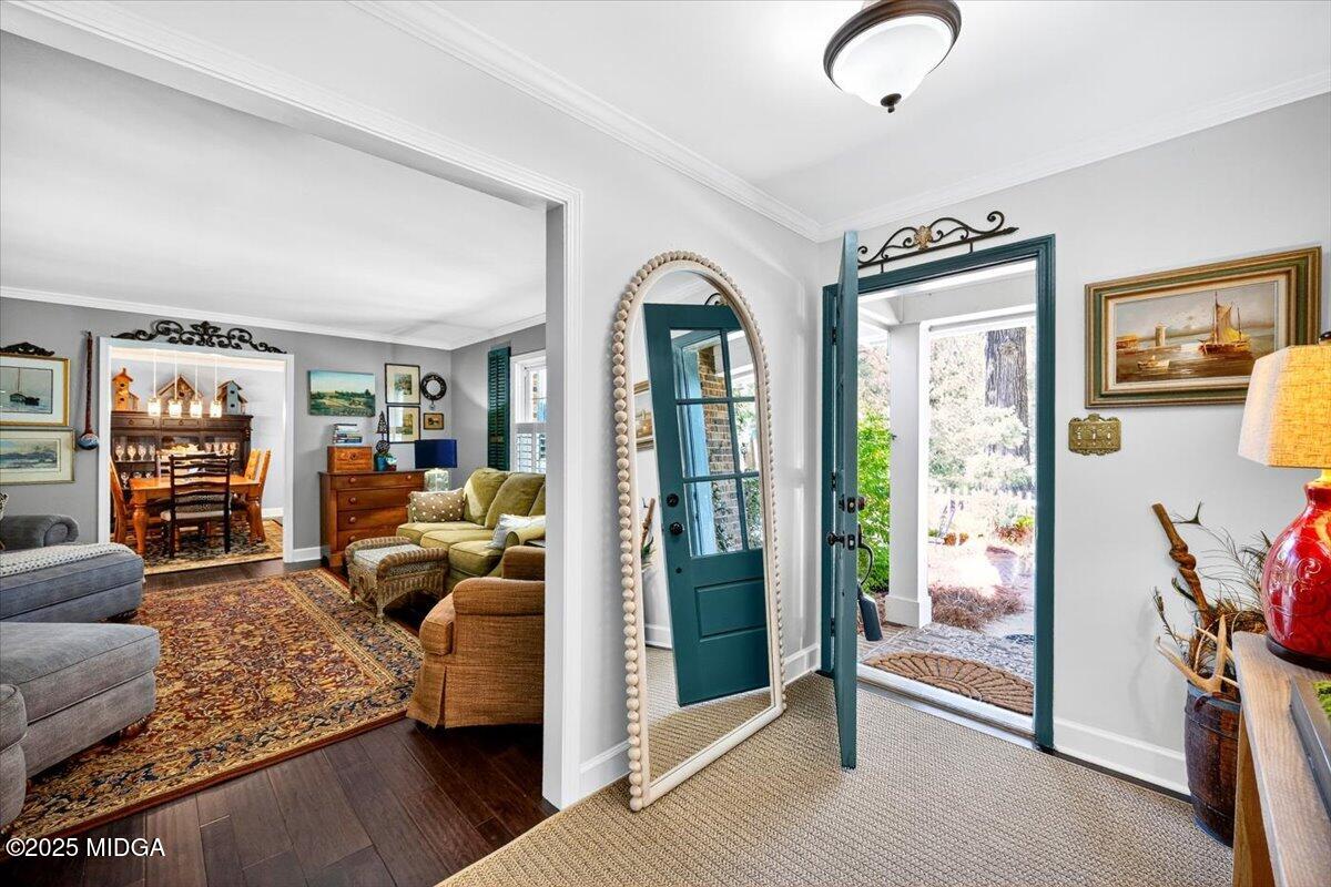 682 Monticlair Drive