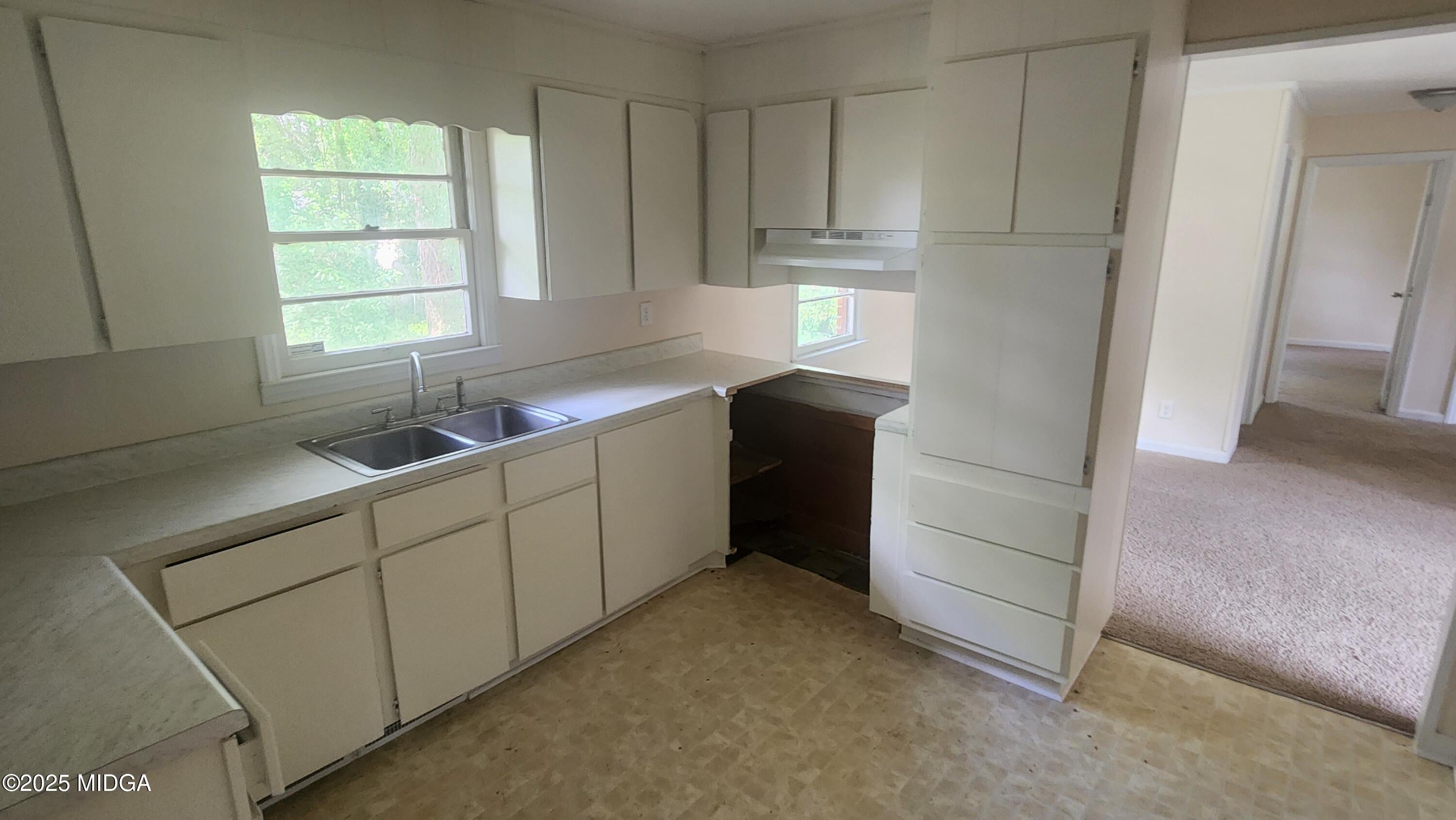 2304 Danbury Drive