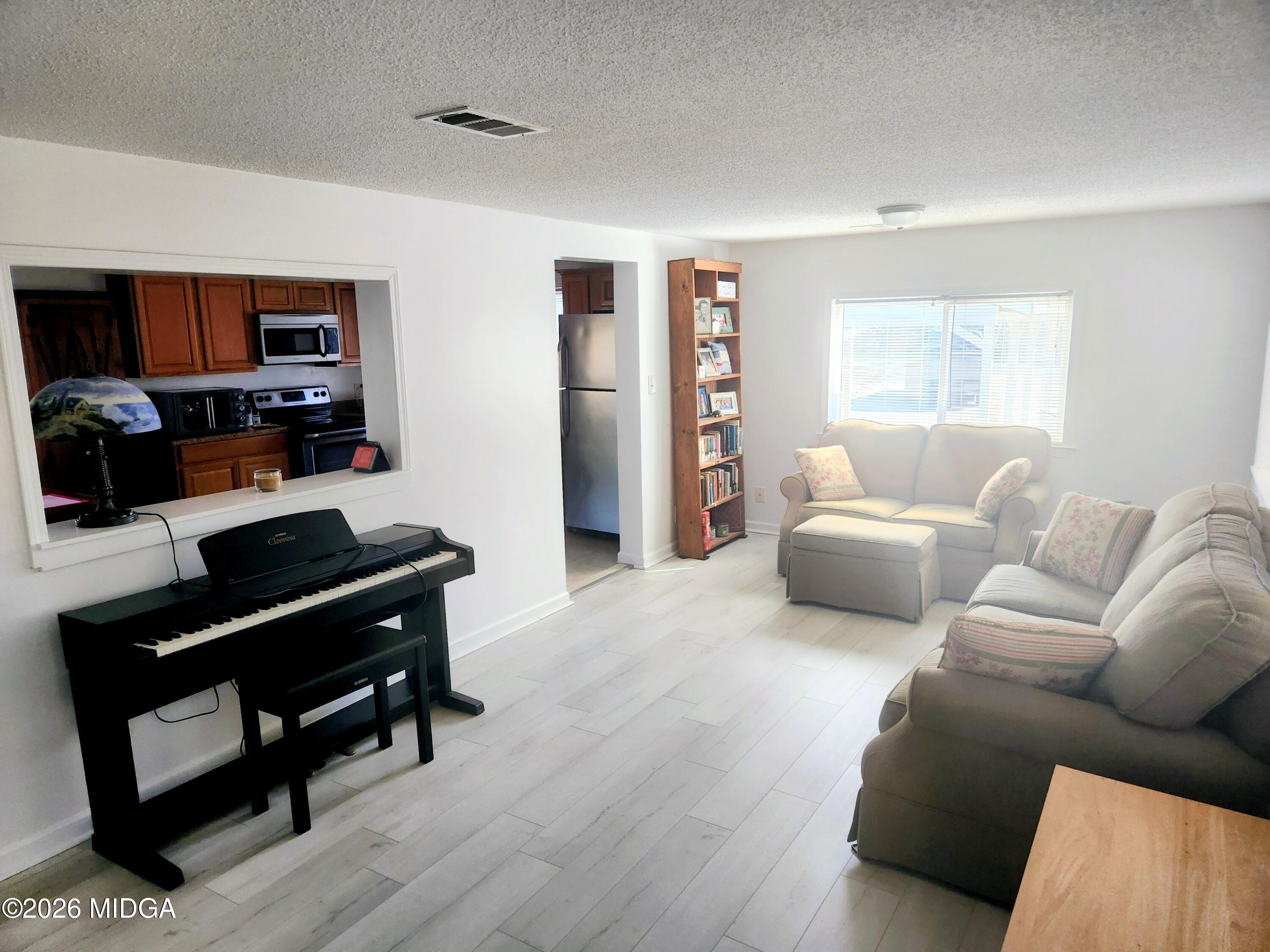 212 Little Farm Lane