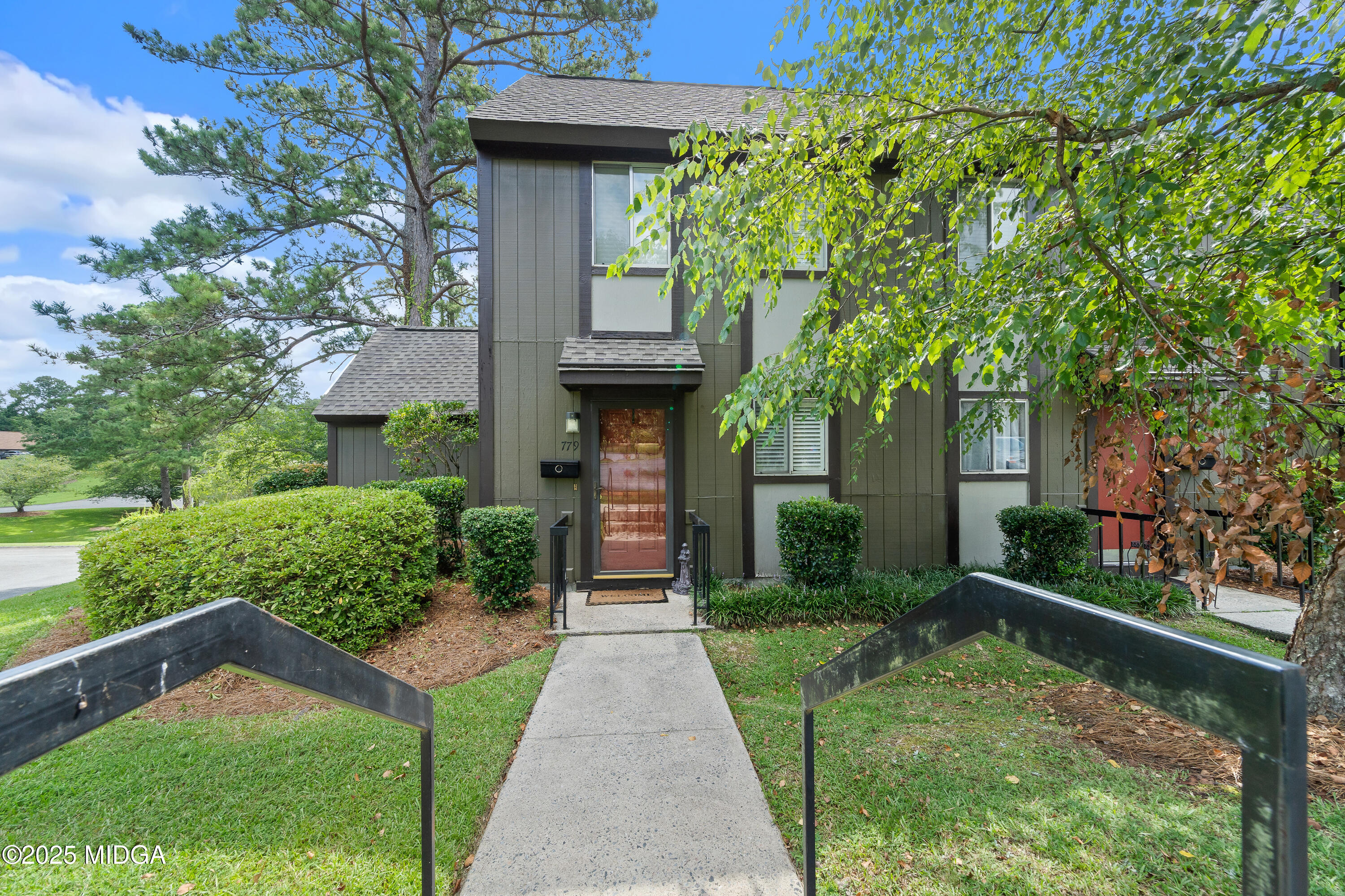 779 Willow Creek Drive