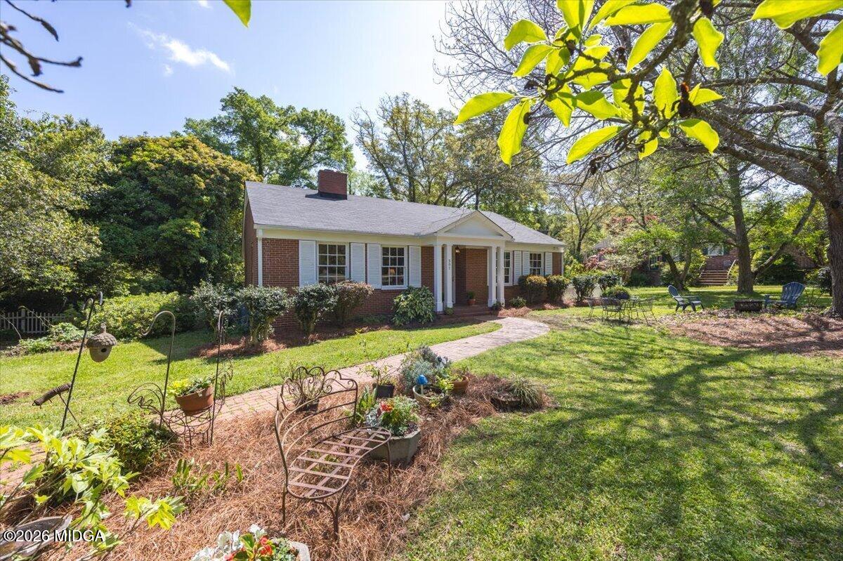 501 Pinecrest Road