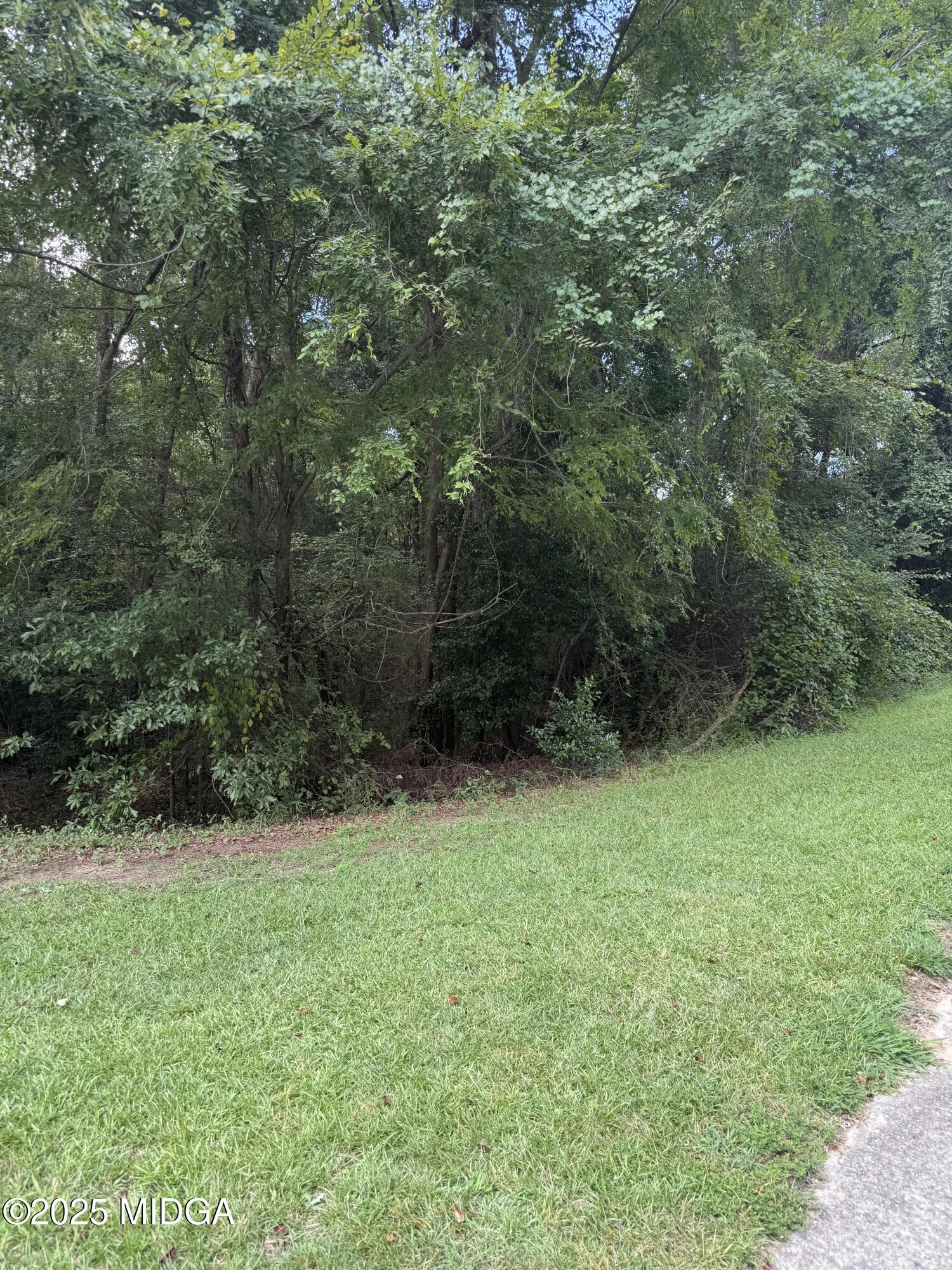 128 Oakview Club Drive