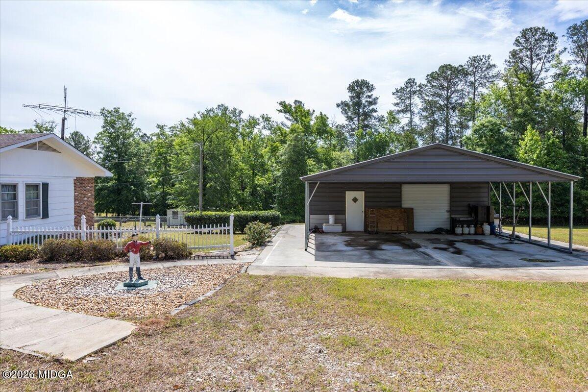 409 Buck Road