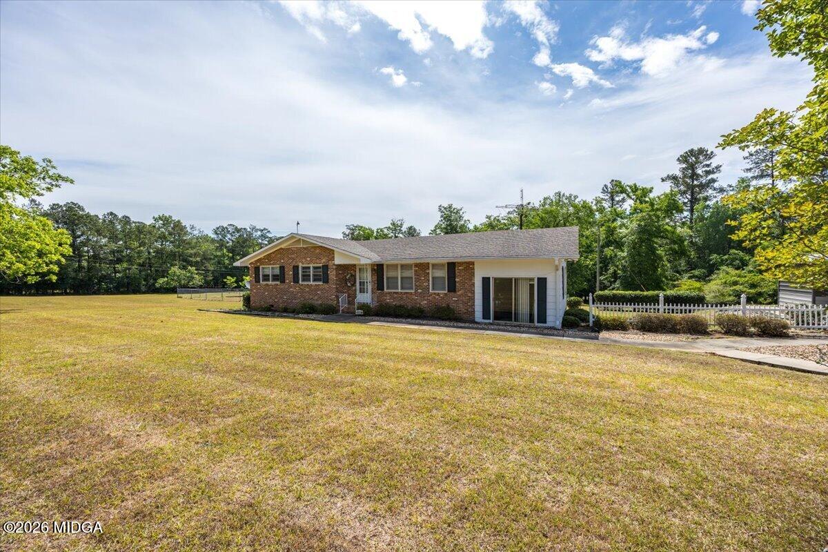 409 Buck Road