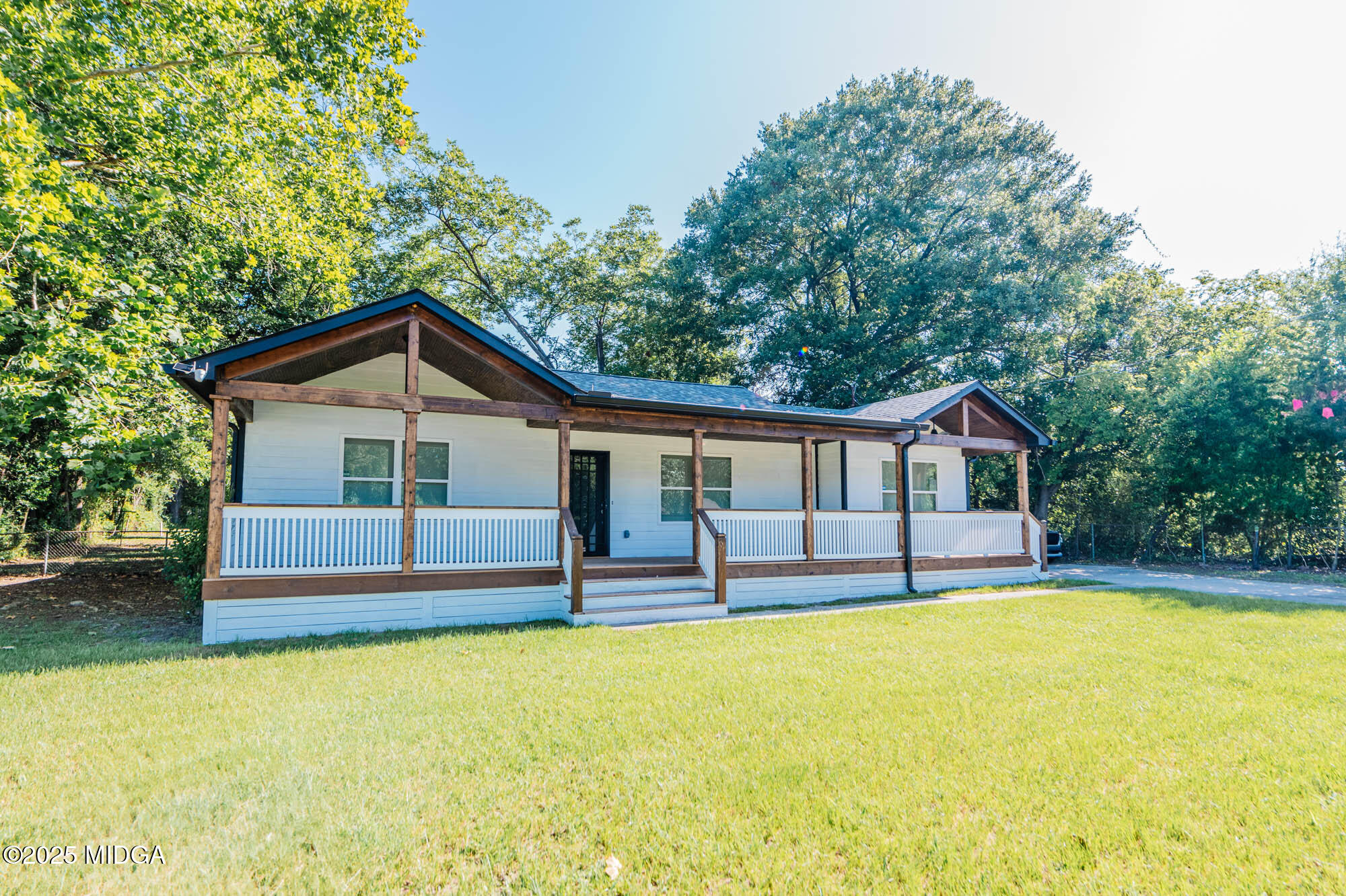 2521 Rocky Creek Road