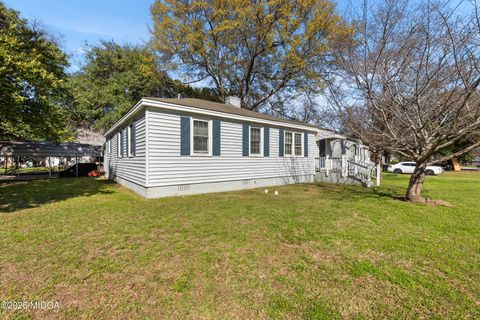 208 Southview Avenue Warner Robins GA 31088