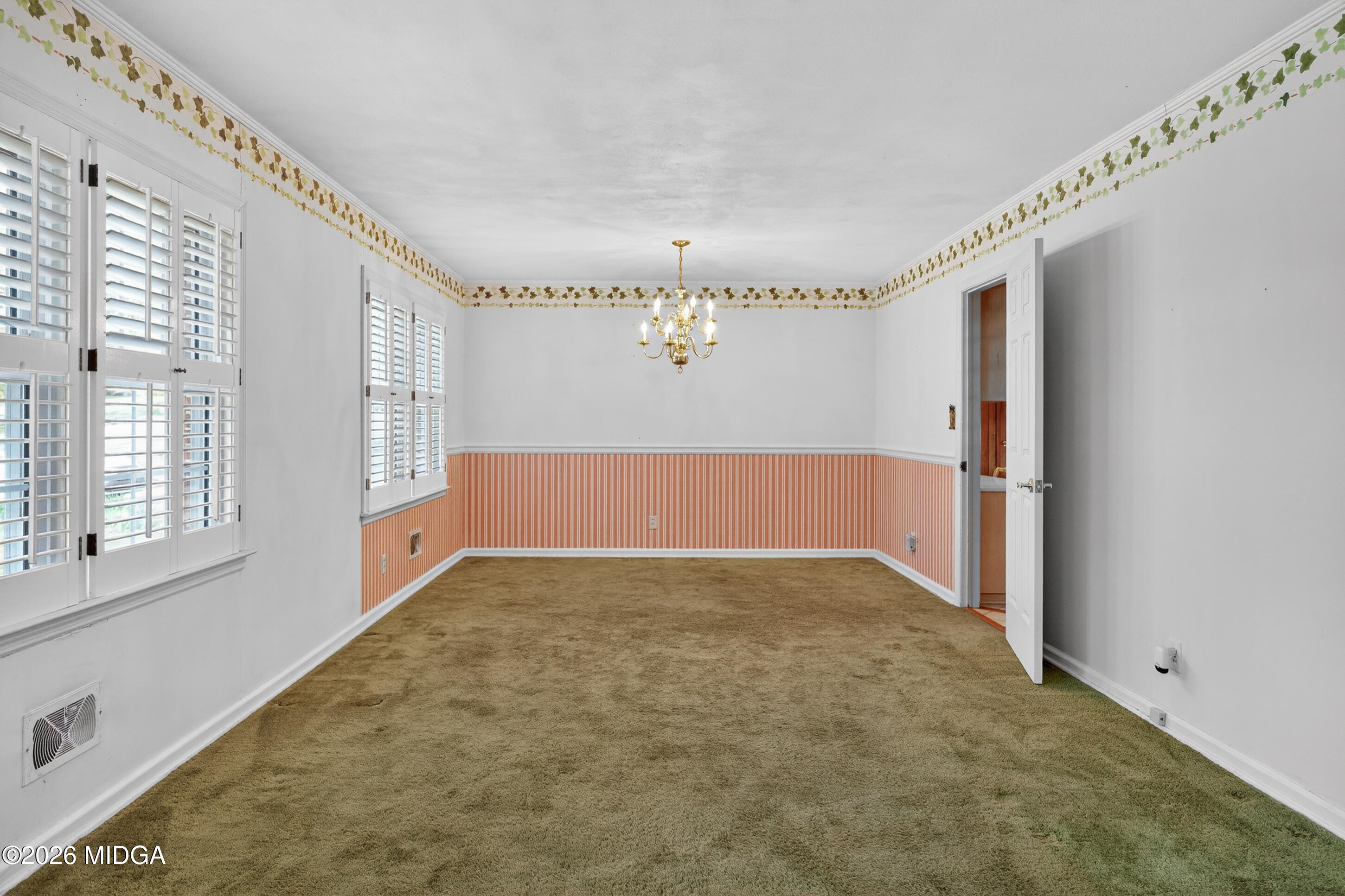 3021 Clairmont Avenue