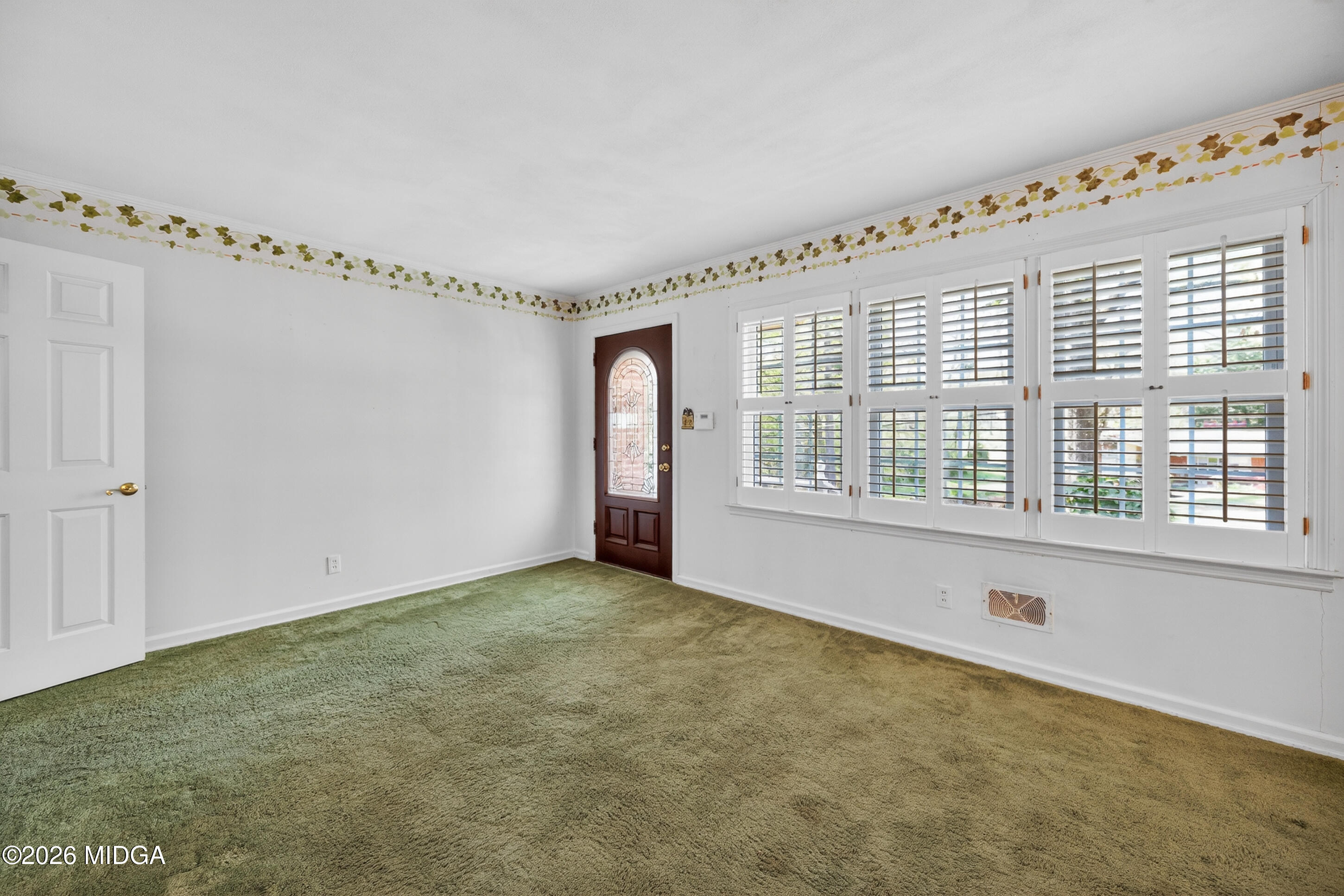 3021 Clairmont Avenue