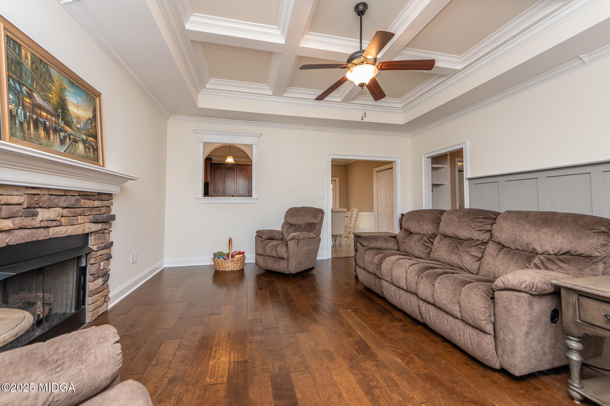 300 Loneoak Trail