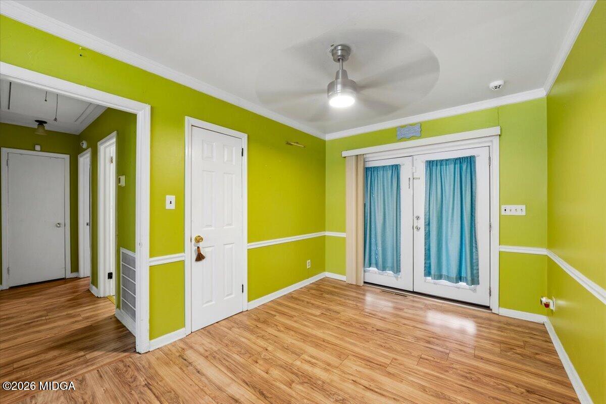 4290 Fairfax Drive
