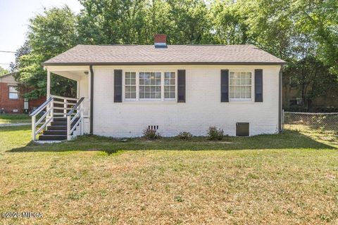 1336 Peavy Drive Macon GA 31206