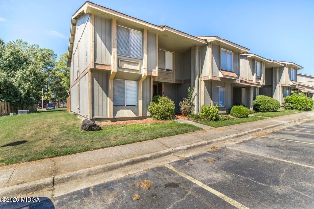 140 Stoneridge Drive