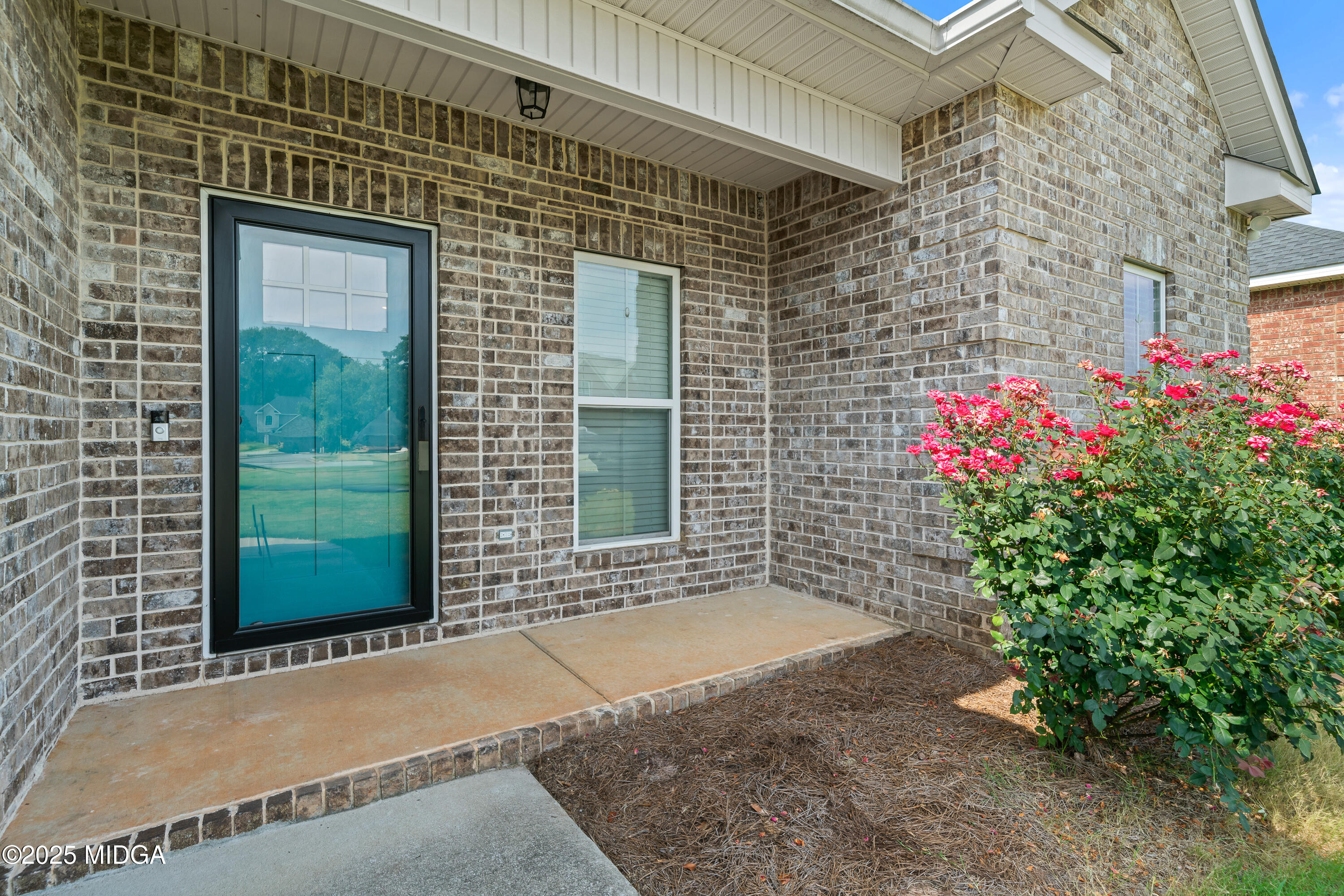 208 Asbell Way
