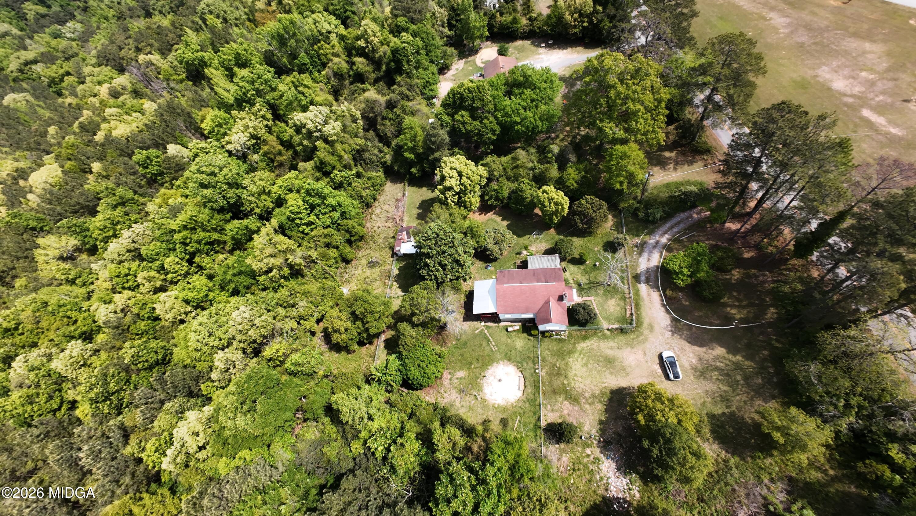 2724 Herbert Smart Airport Road