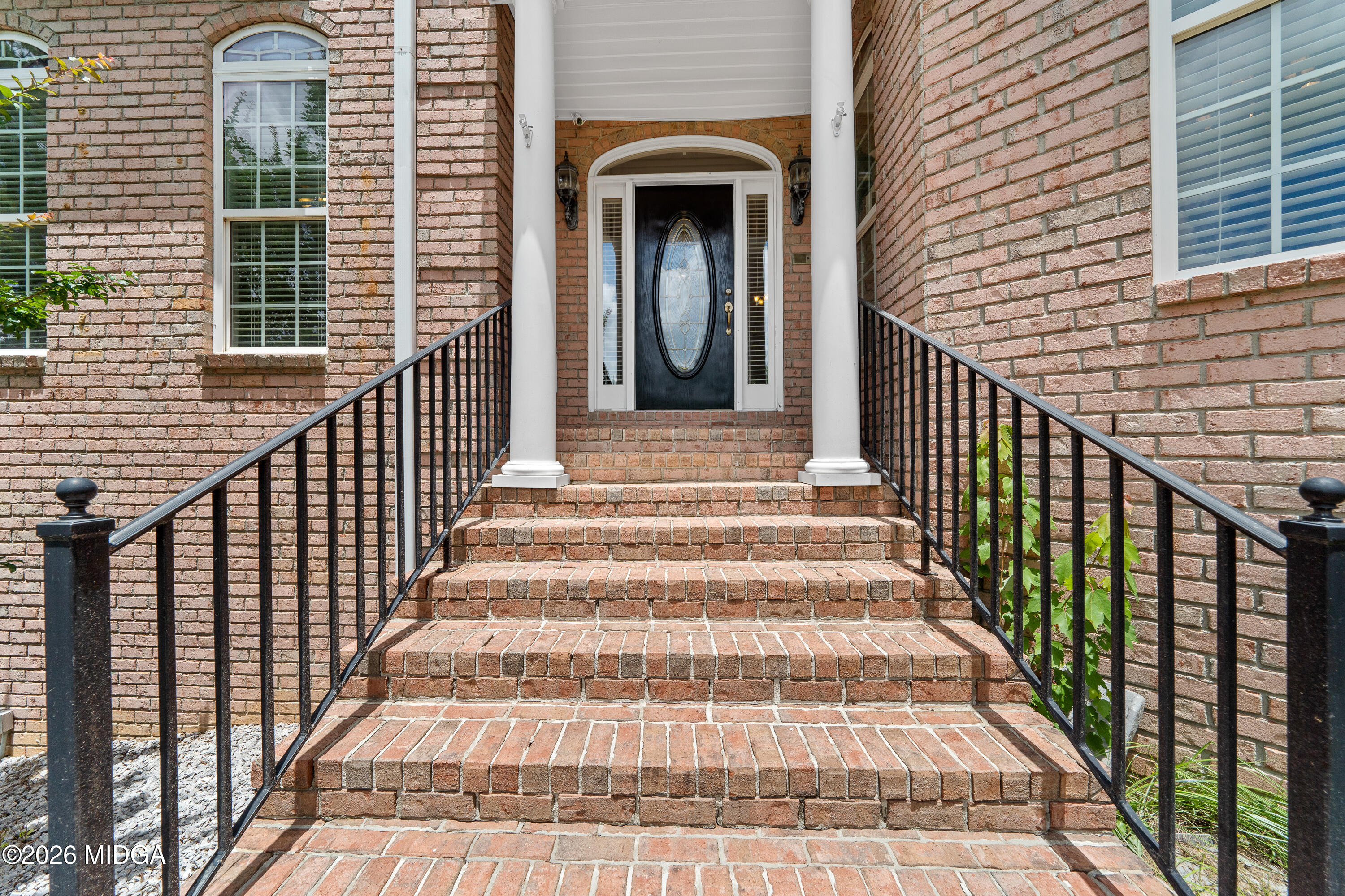 513 Litchfield Drive