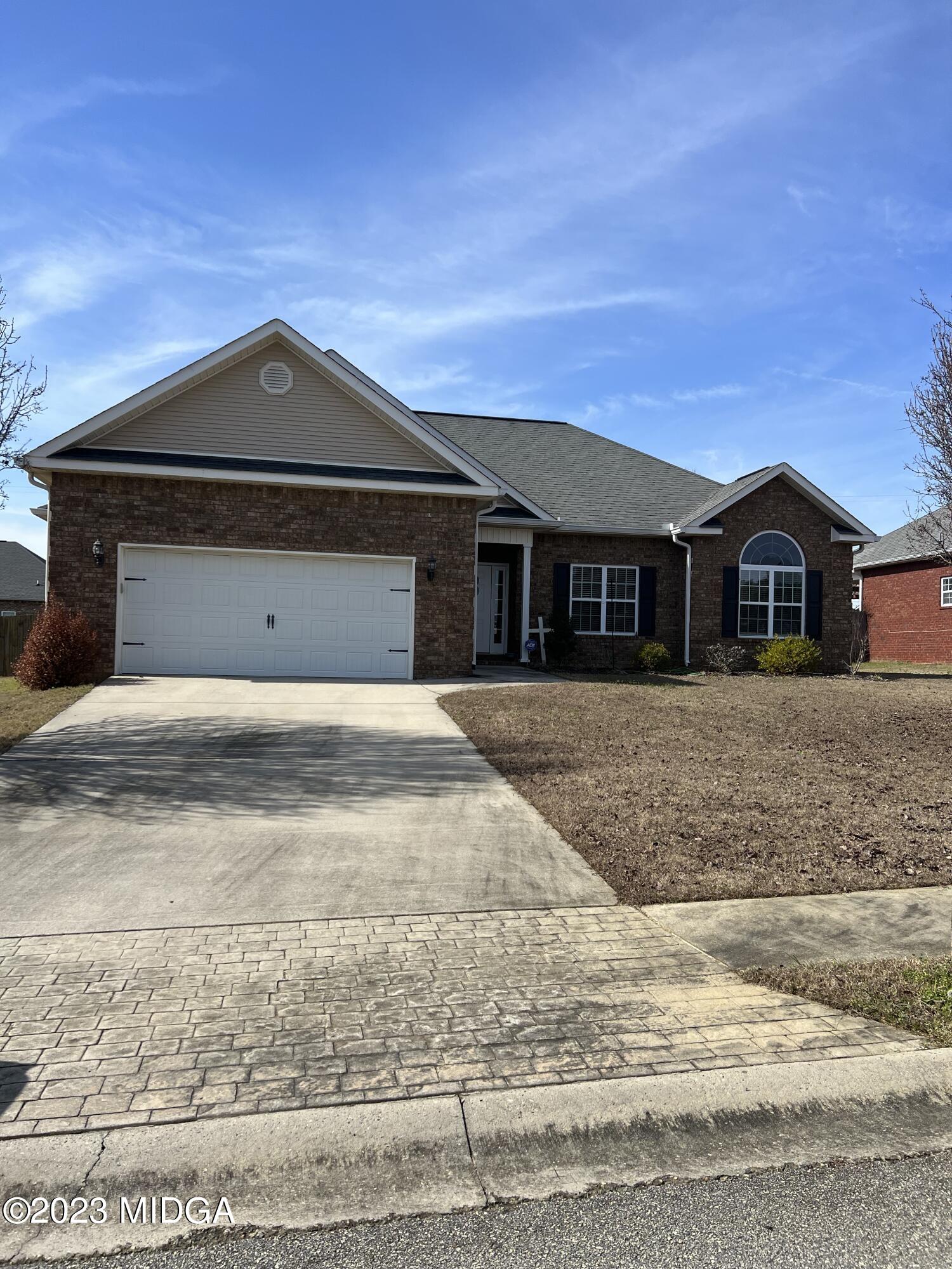 104 Hampton Meadoes Drive