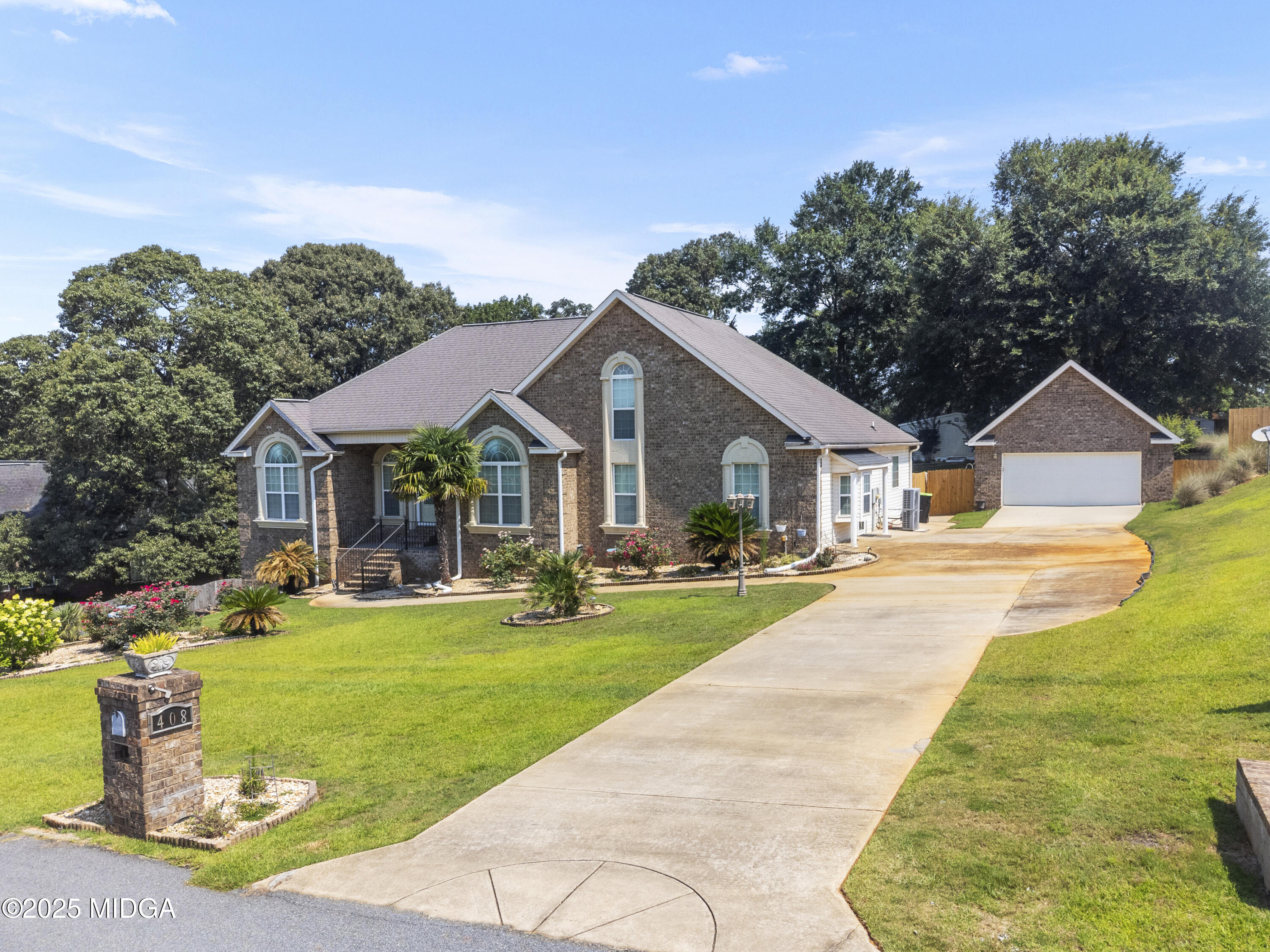408 Dixieland Drive