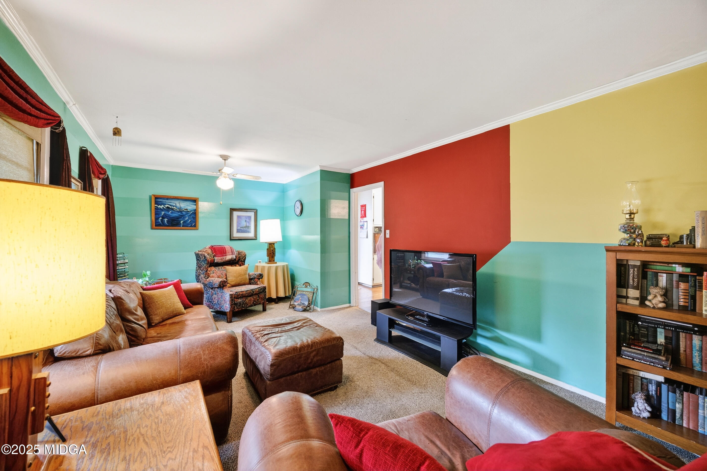 209 Needlecrest Drive