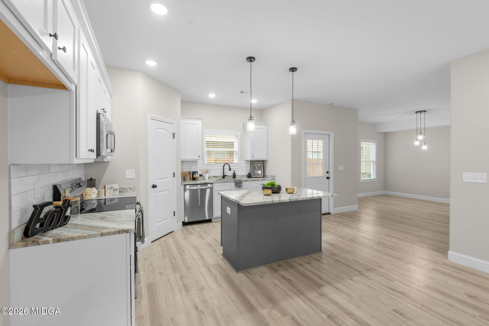 302 Beau Claire Circle