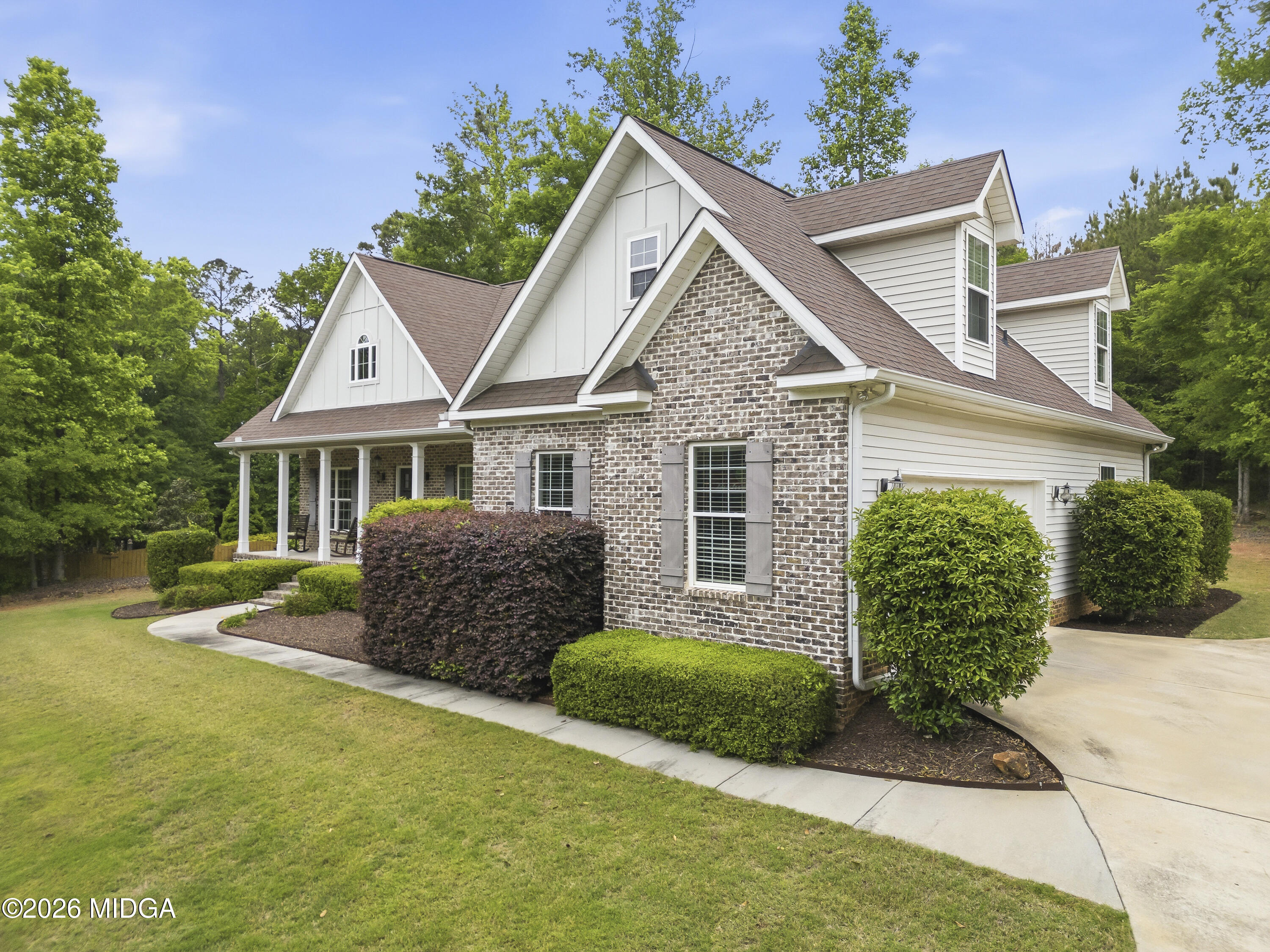 113 Oakwood Drive