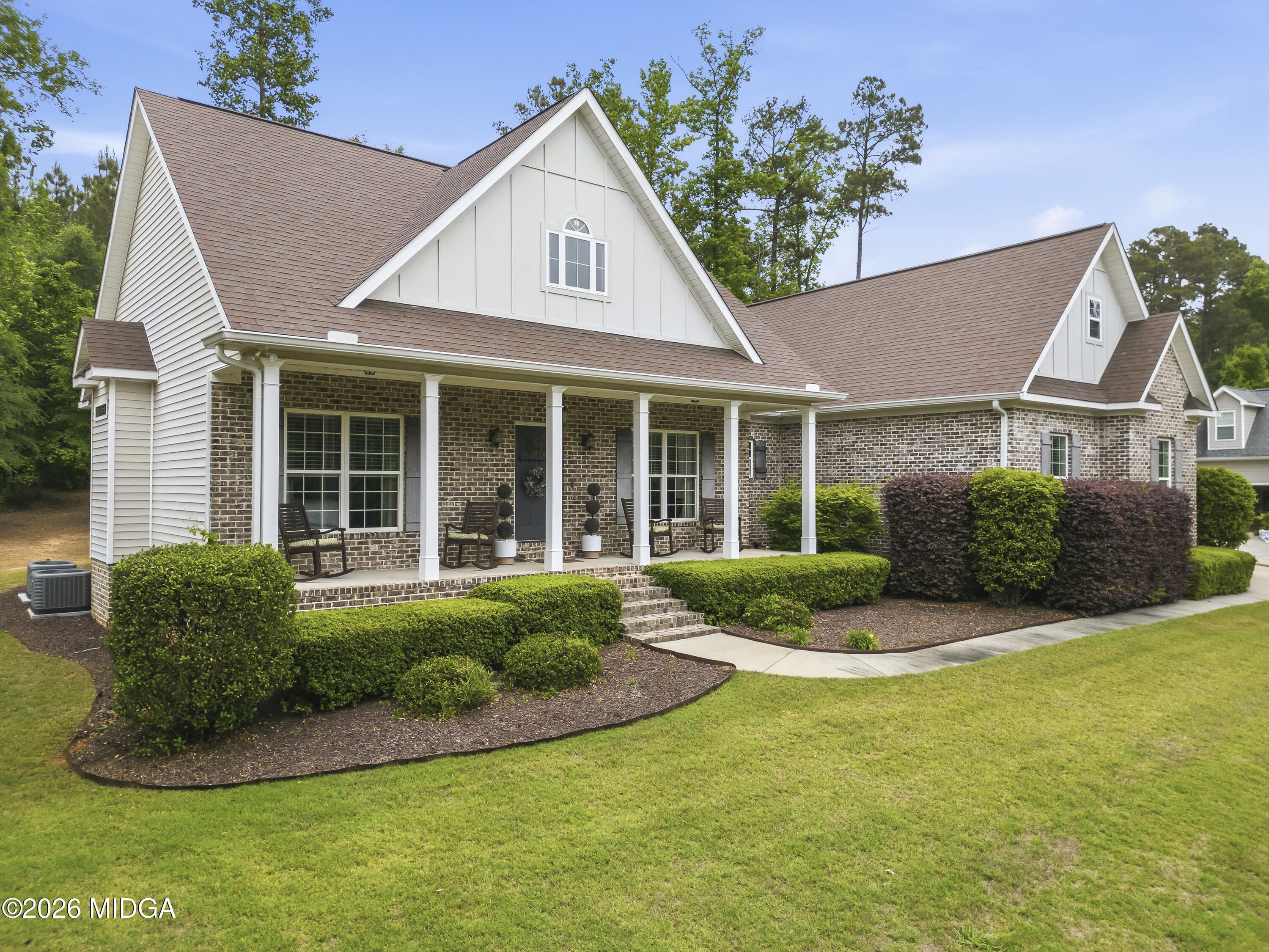 113 Oakwood Drive