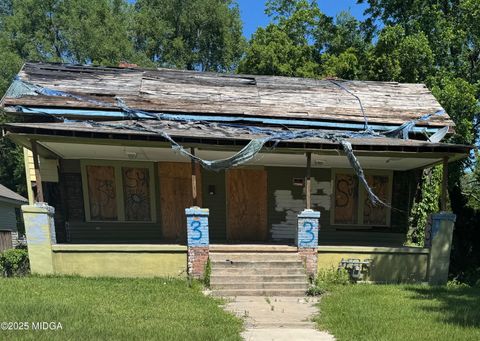 1425 3Rd Street Macon GA 31201