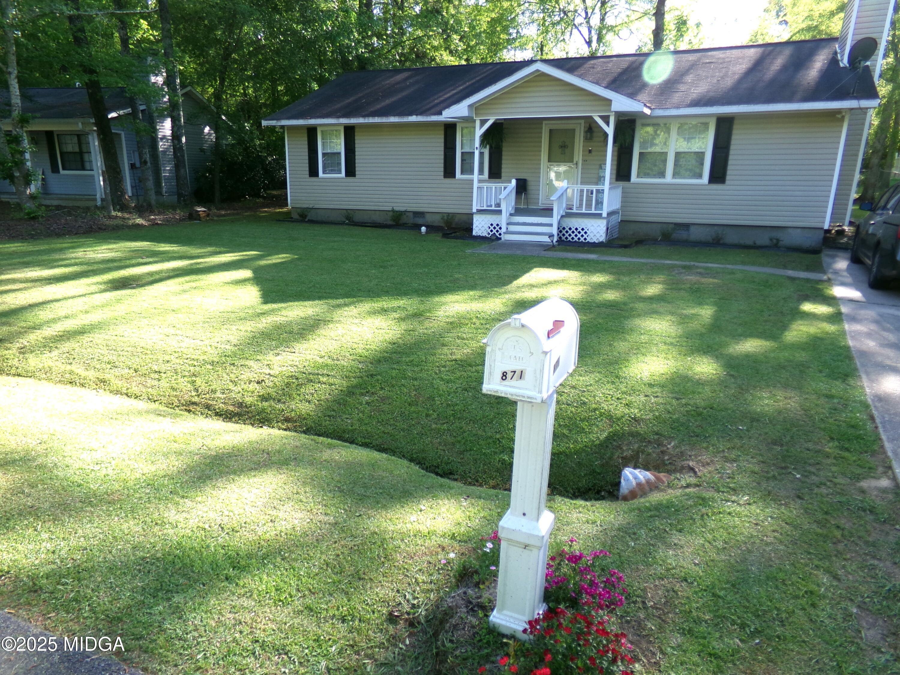 871 Chisholm Trail