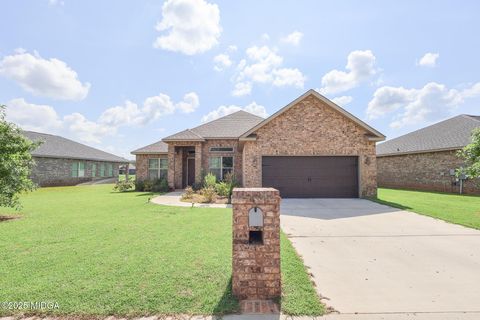 110 Gwendolyn Avenue Perry GA 31069