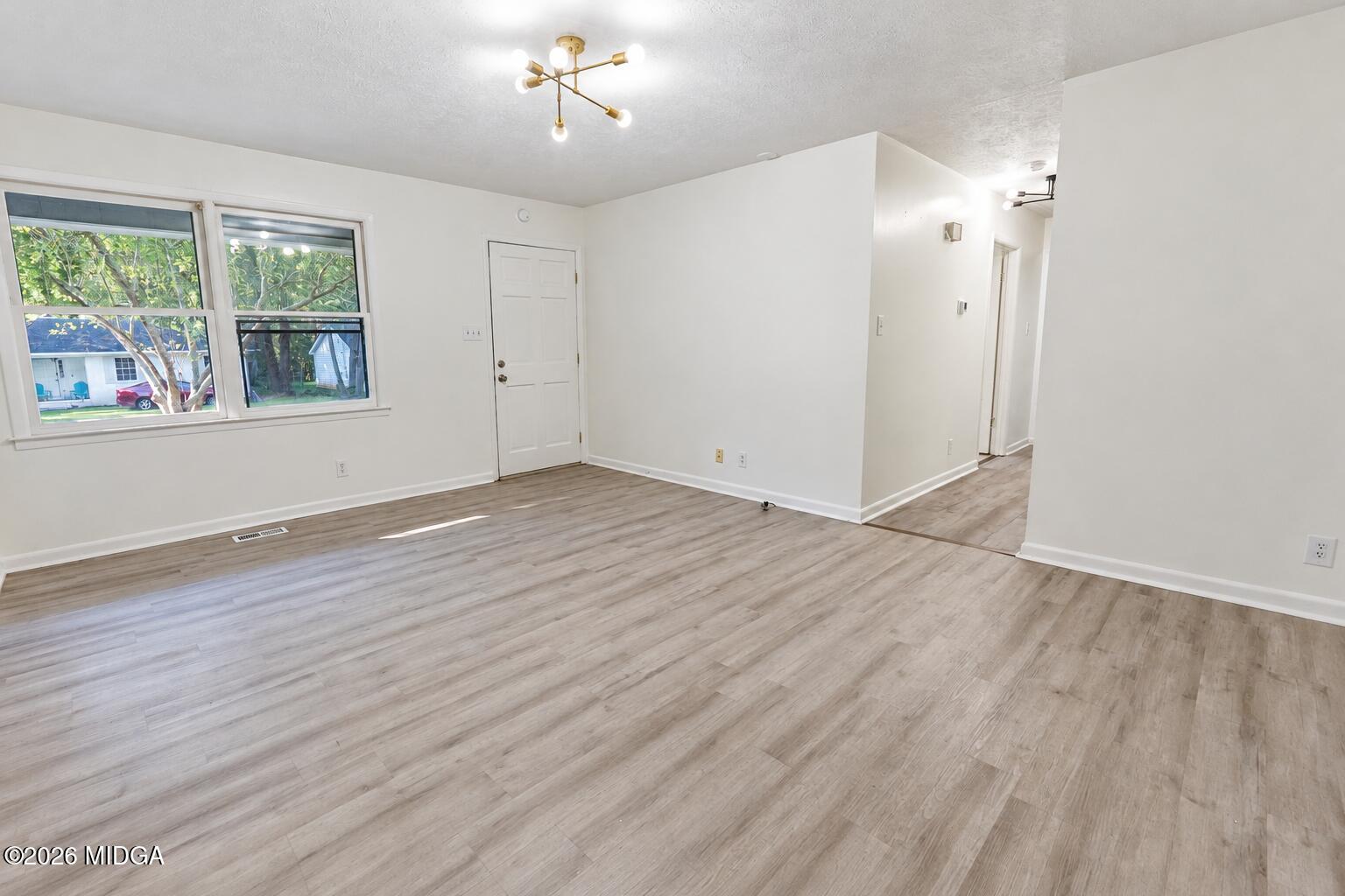 1390 Royalwyn Drive