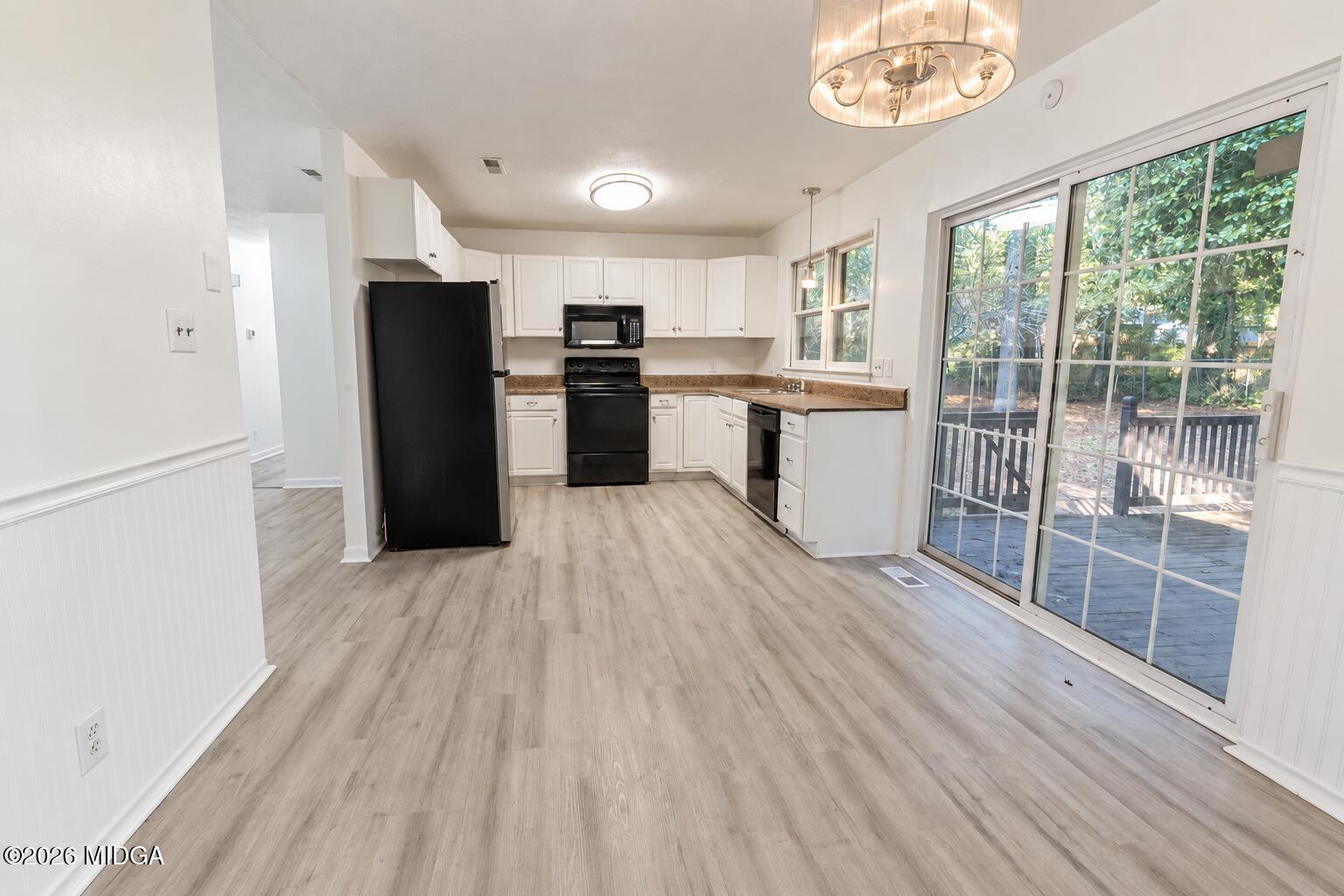 1390 Royalwyn Drive