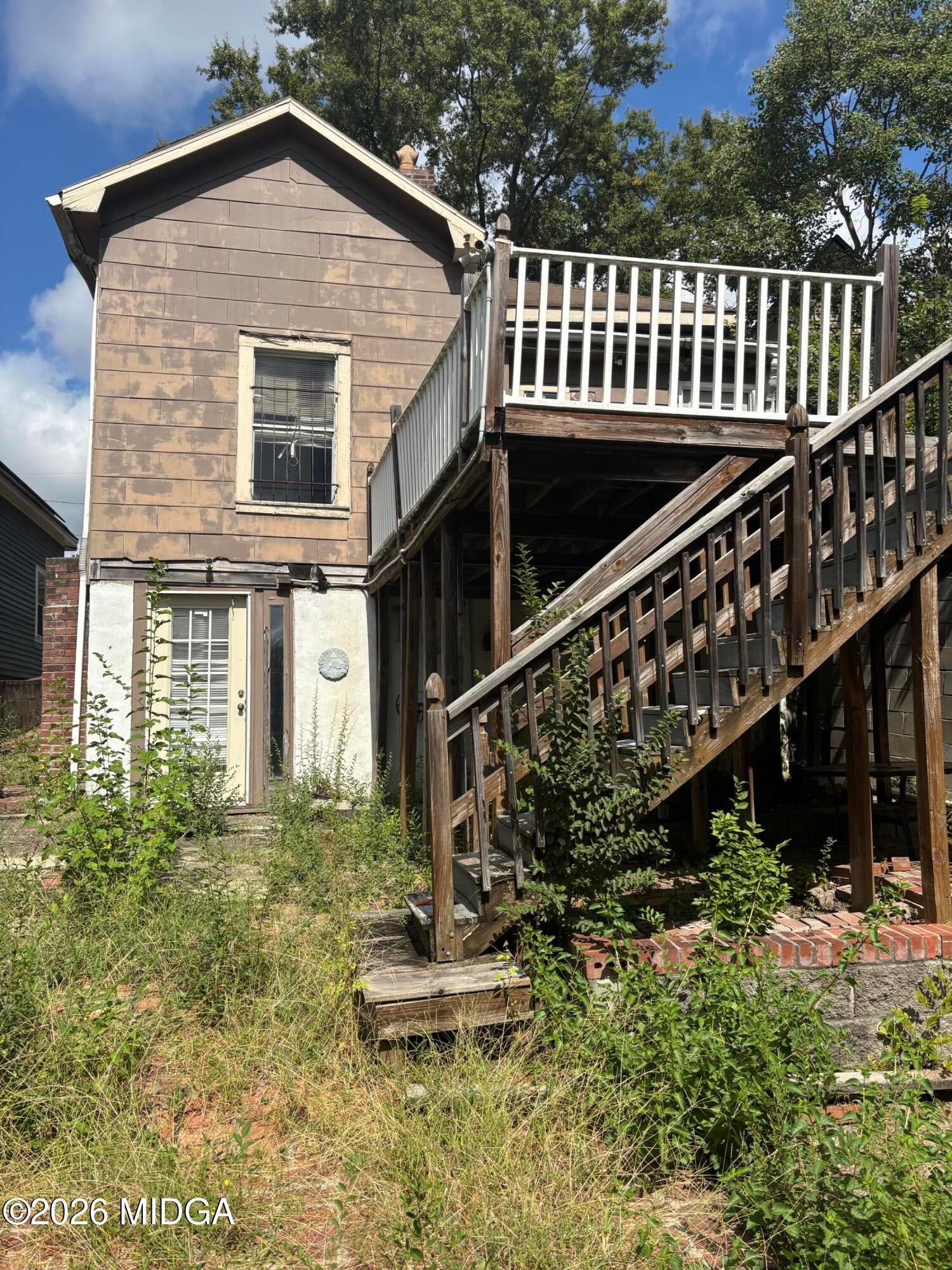 986 Maple Street