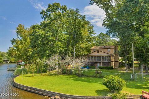 879 N Confederate Drive Macon GA 31220