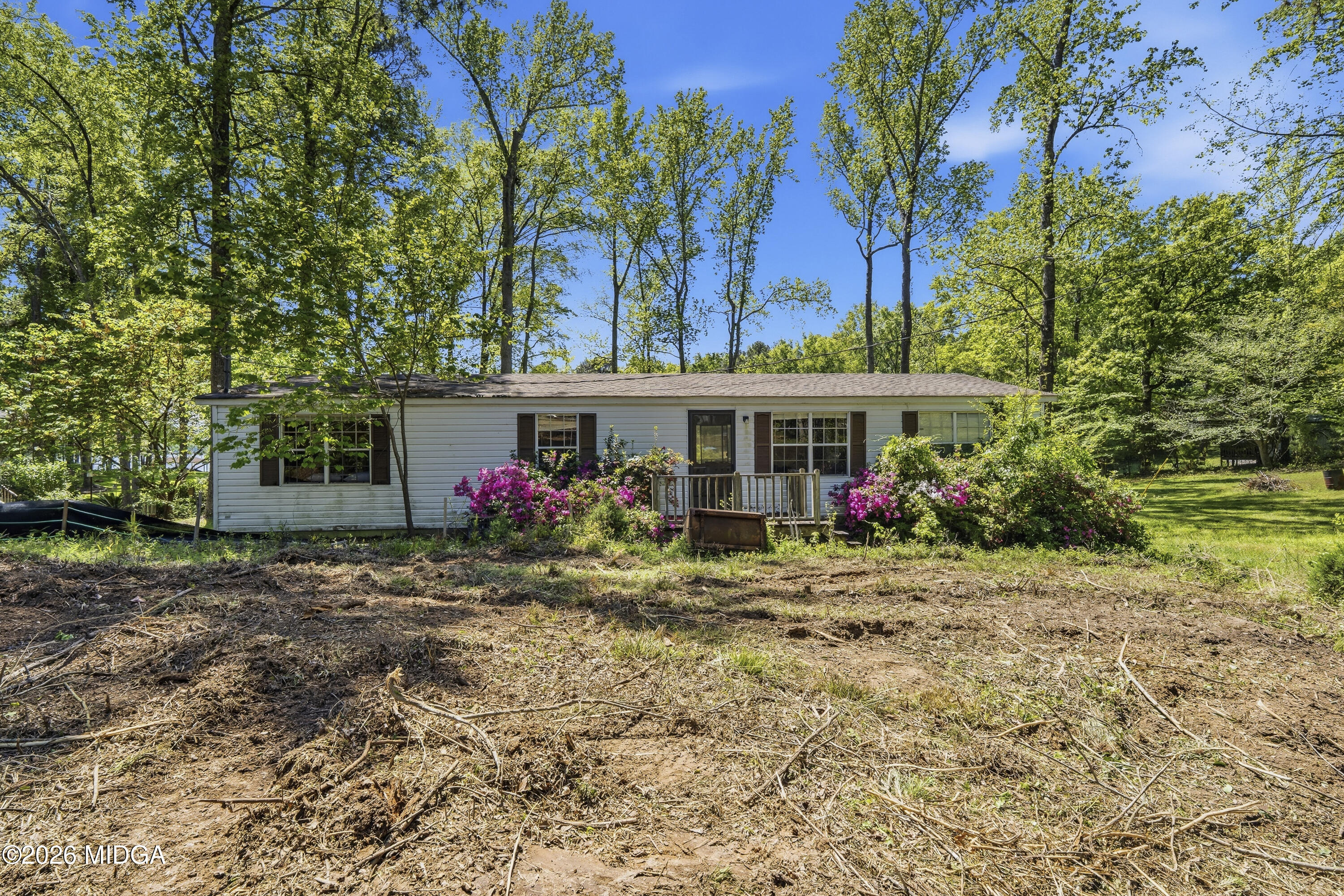 128 Dogwood Drive SE