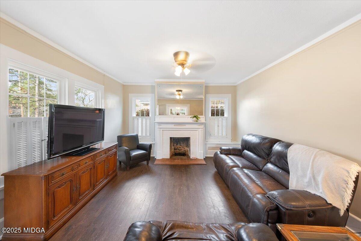 3731 Berkley Drive