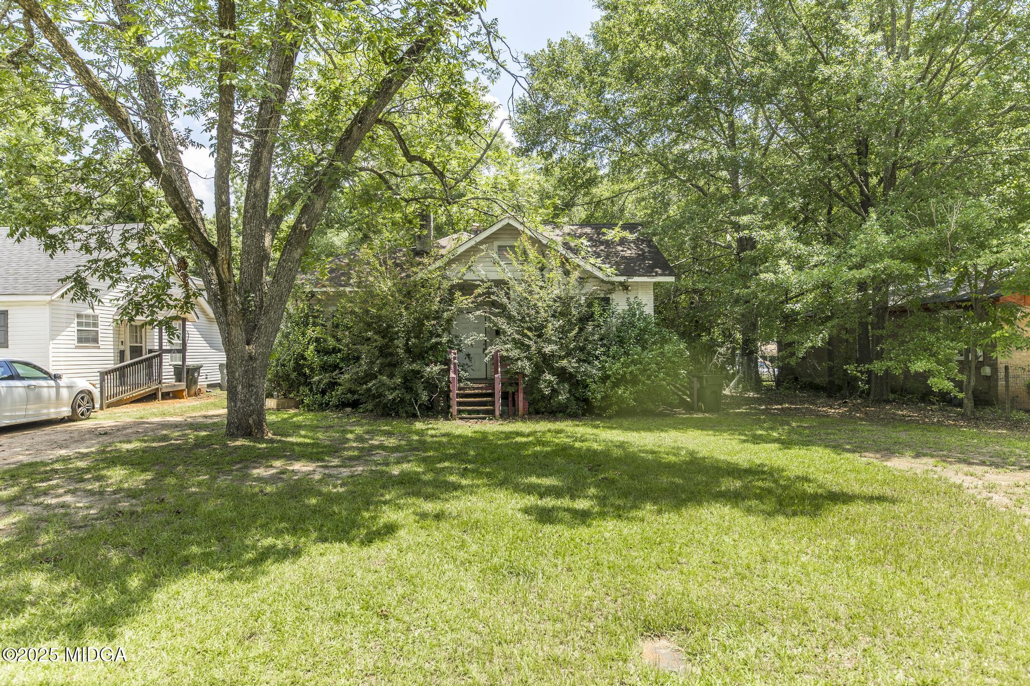 412 Walden Street