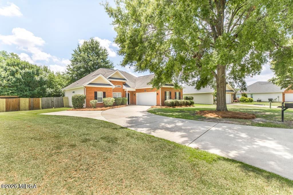 219 Knights Bridge