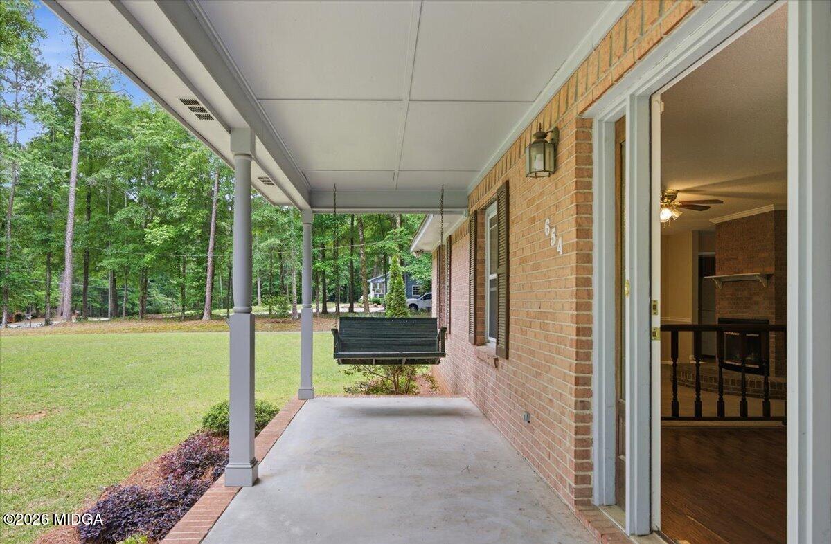 654 Fairmont Drive