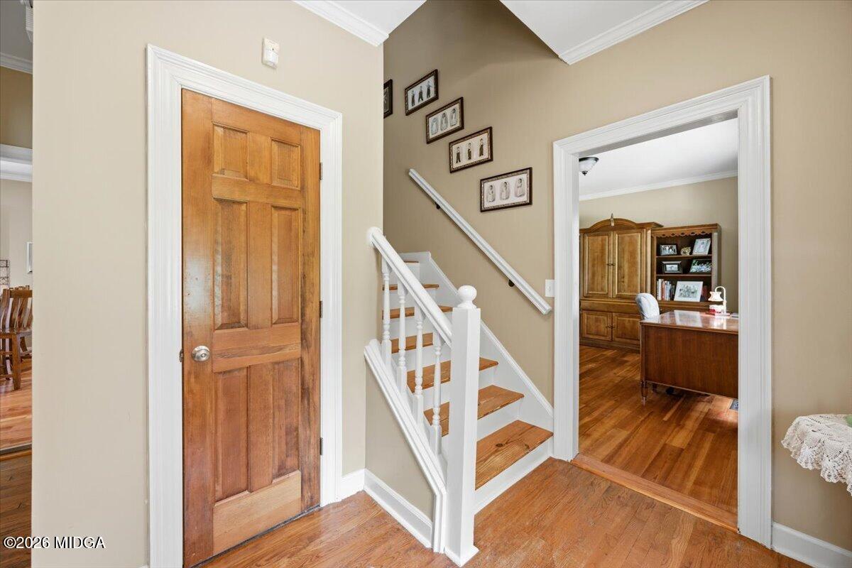 250 Kingswood Drive