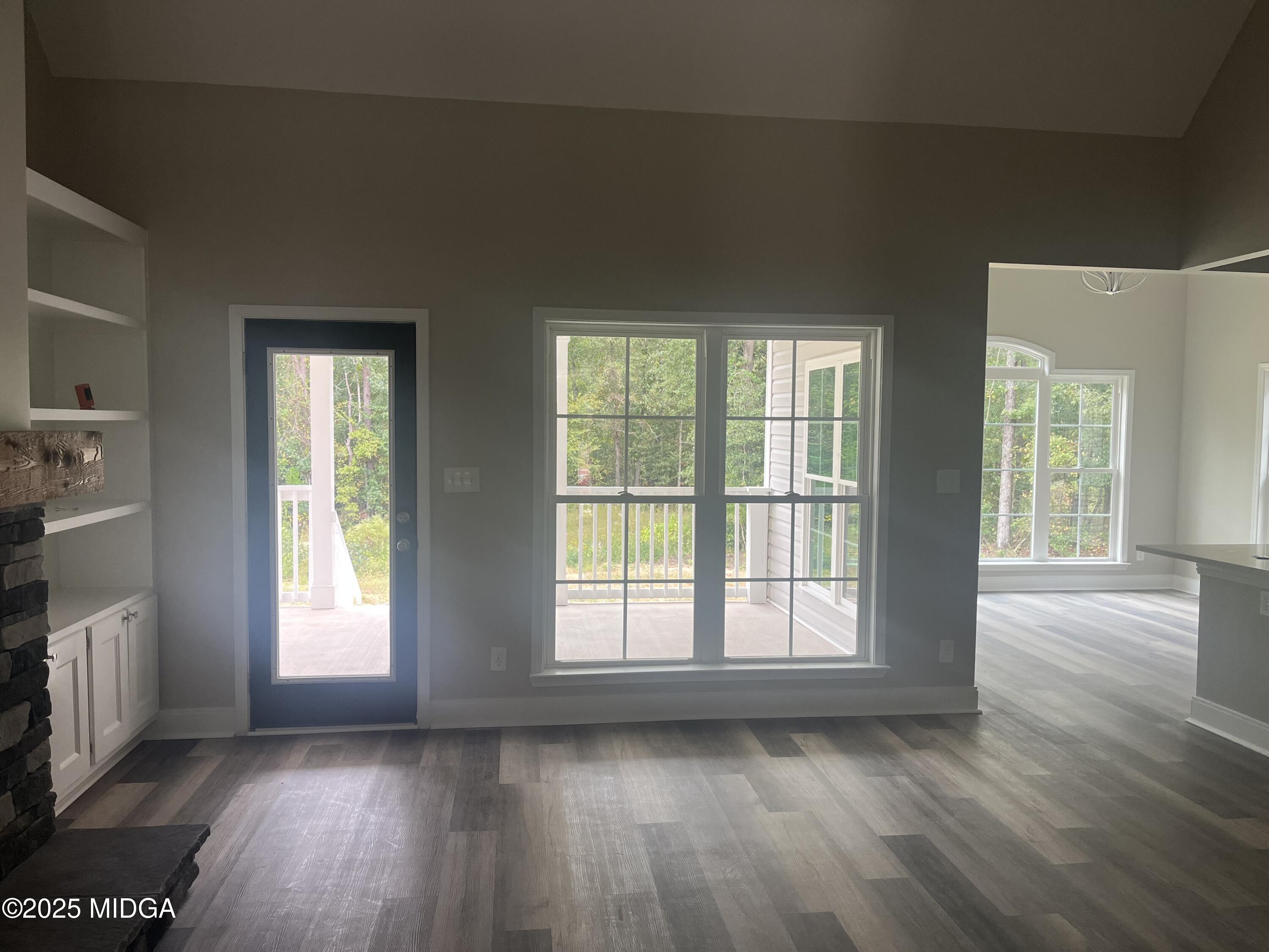 180 Ridge Circle