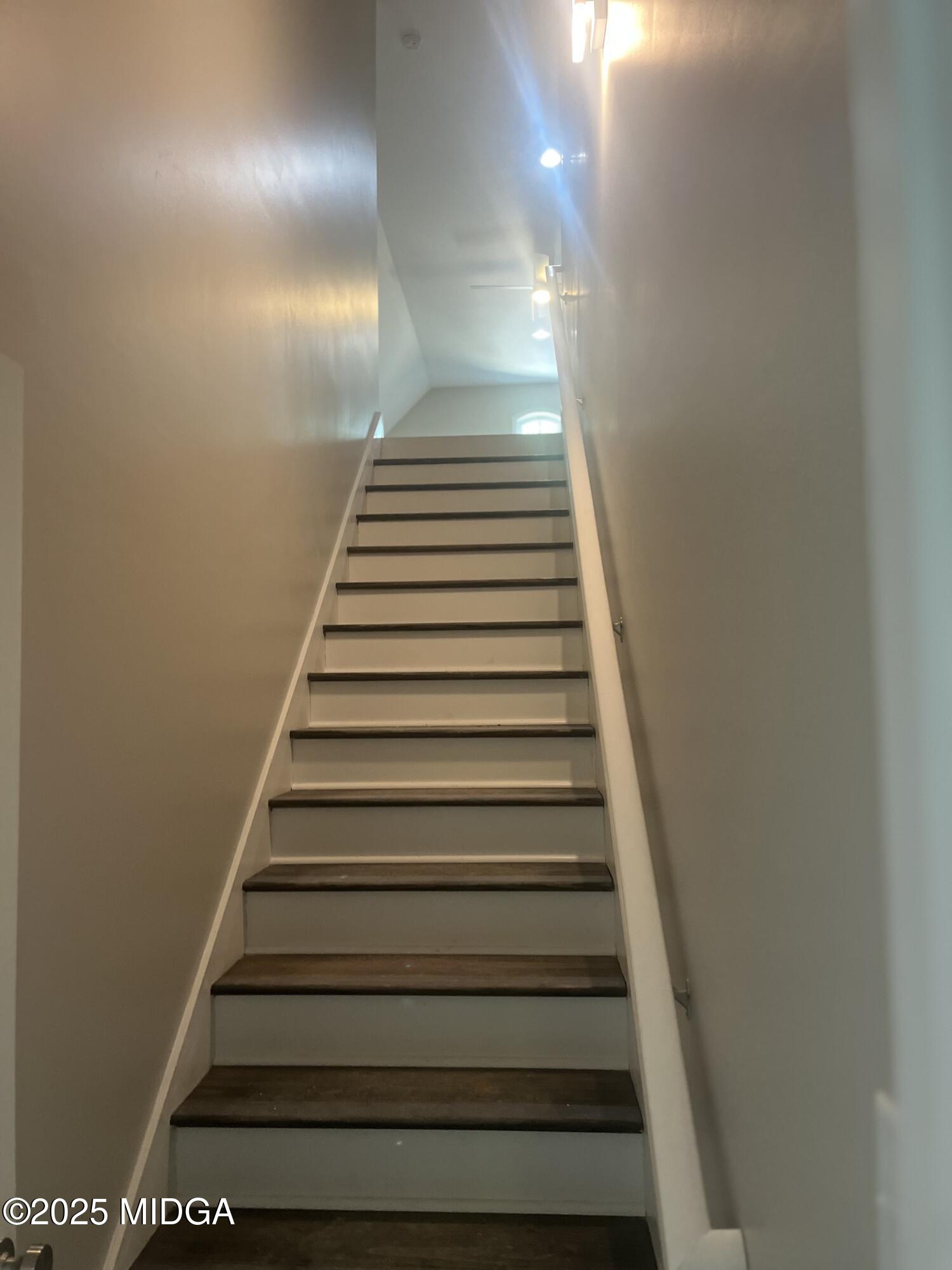 180 Ridge Circle