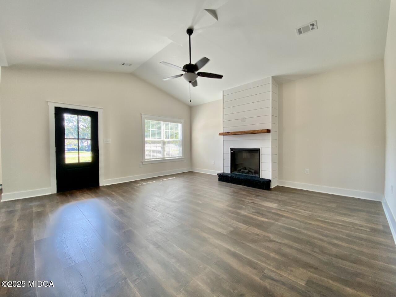 476 Walker Road