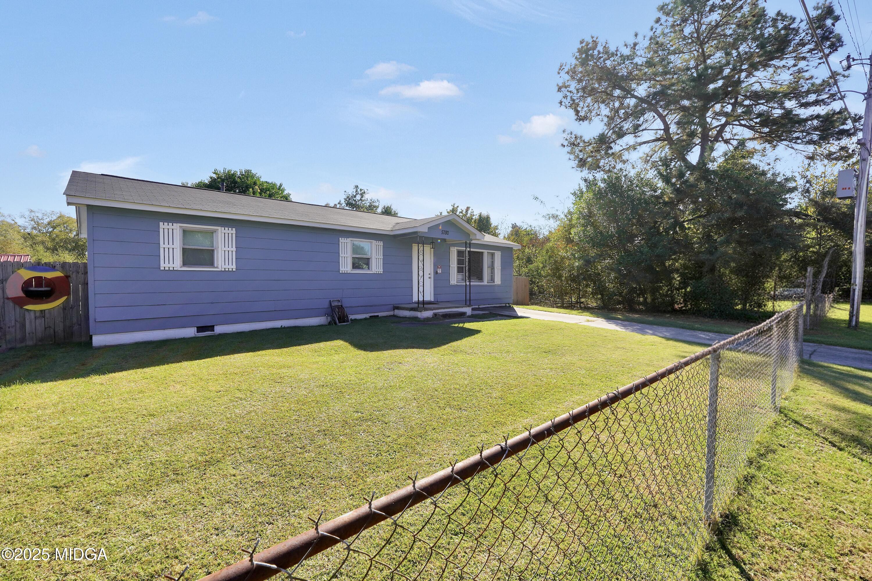 5780 Edwina Dr. Drive