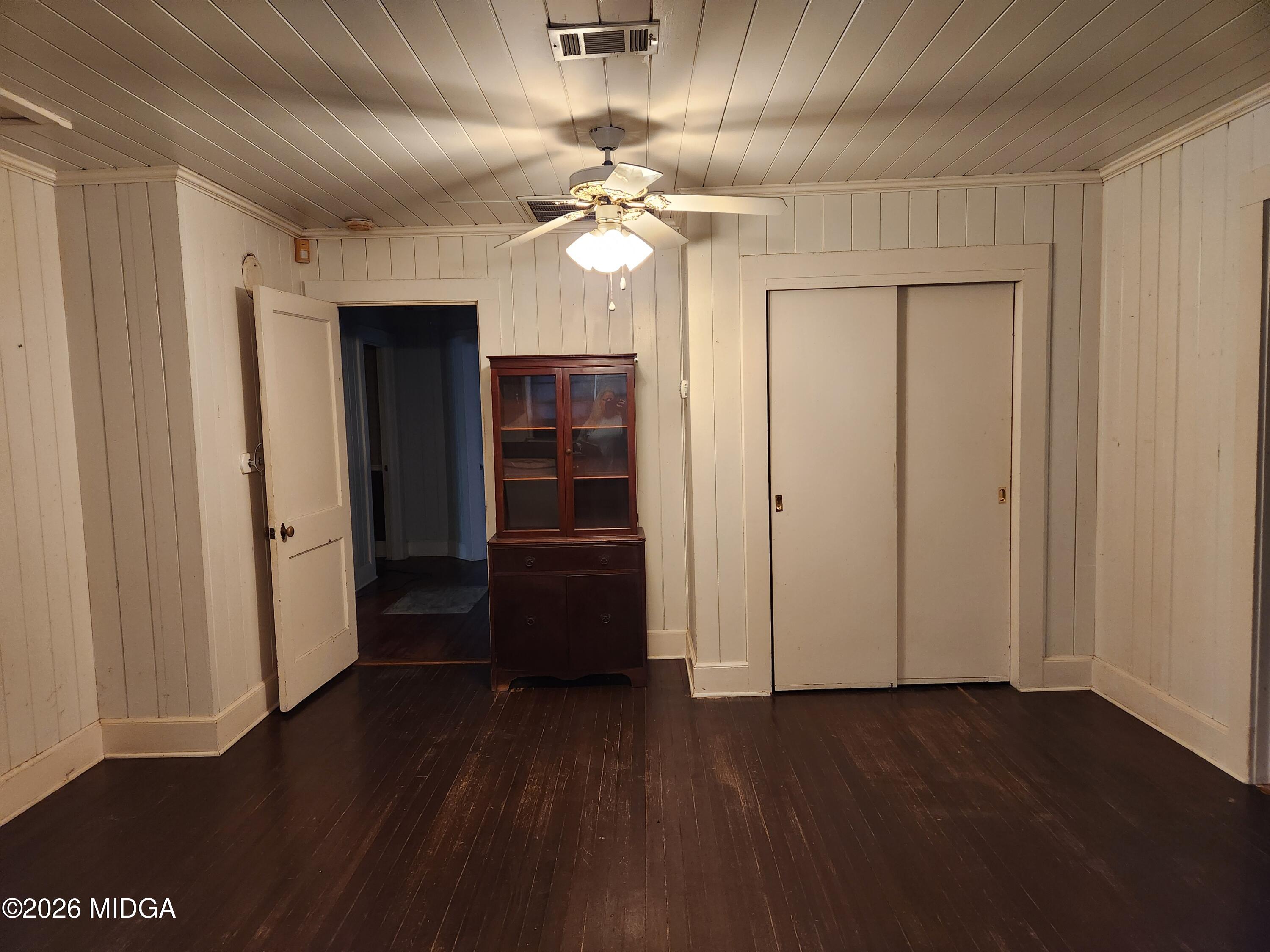 5910 Houston Road