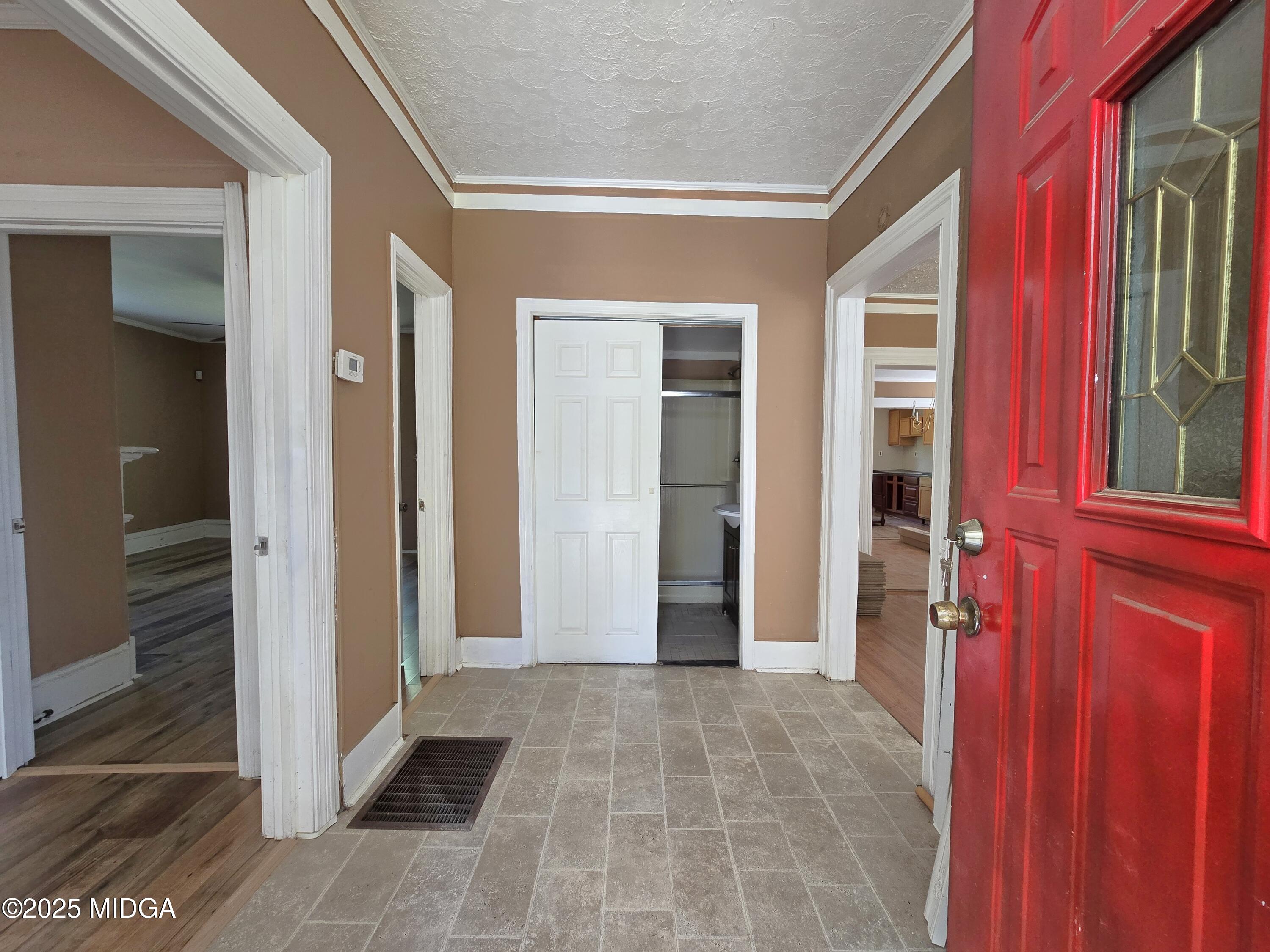 656 Woolfolk Street